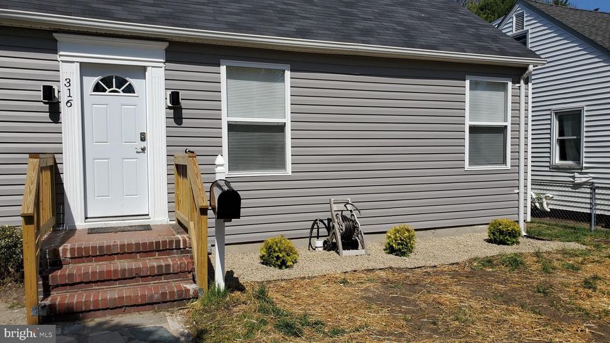 Recently updated with hardwood floors, stainless steal appliances, and granite counter tops! Brand new roof, HVAC and hot water heater! Enjoy the privacy of the master suite located upstairs, with a full bath, walk in closet, and sitting area. Beautifully finished man/woman cave assures plenty of space for your entertaining needs. Best of all, your dogs and family will enjoy the safety of the fully fenced yard! Professionally managed! Pay online! Schedule your showing today!