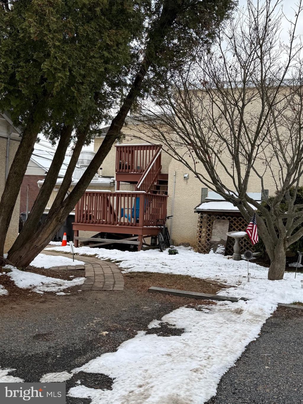 Photo of 78 S Charlotte Street, POTTSTOWN, PA 19464 (MLS # PAMC2162956)