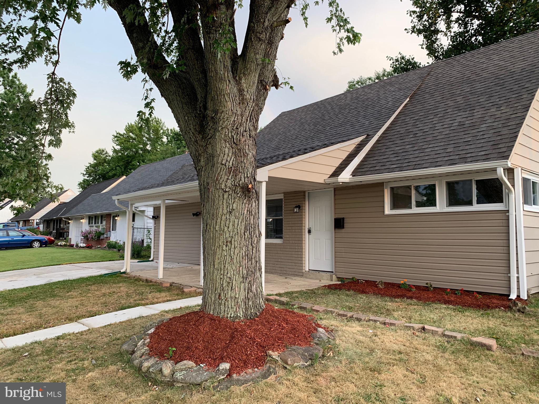 INDIAN CREEK - Residential Lease