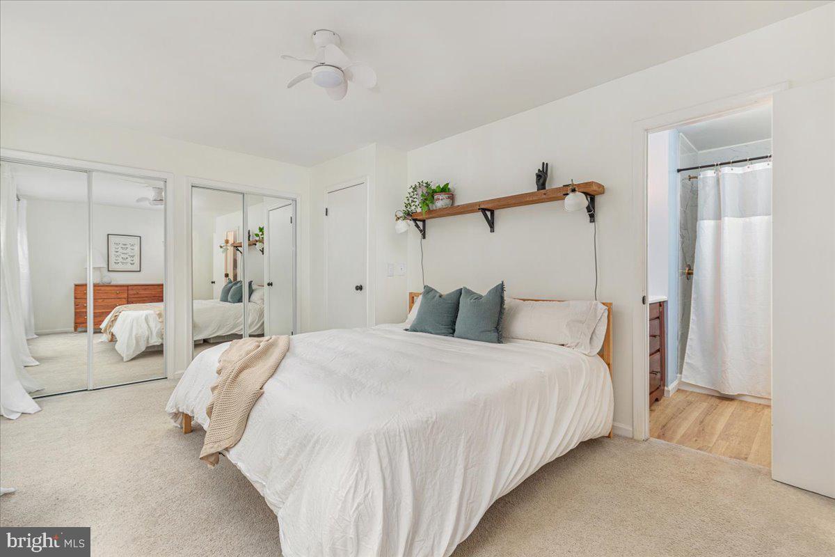 OAK SPRINGS - Residential
