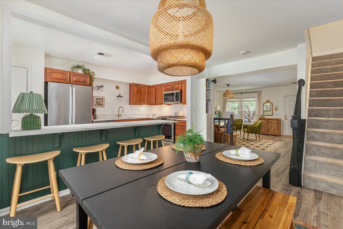 OAK SPRINGS - Residential