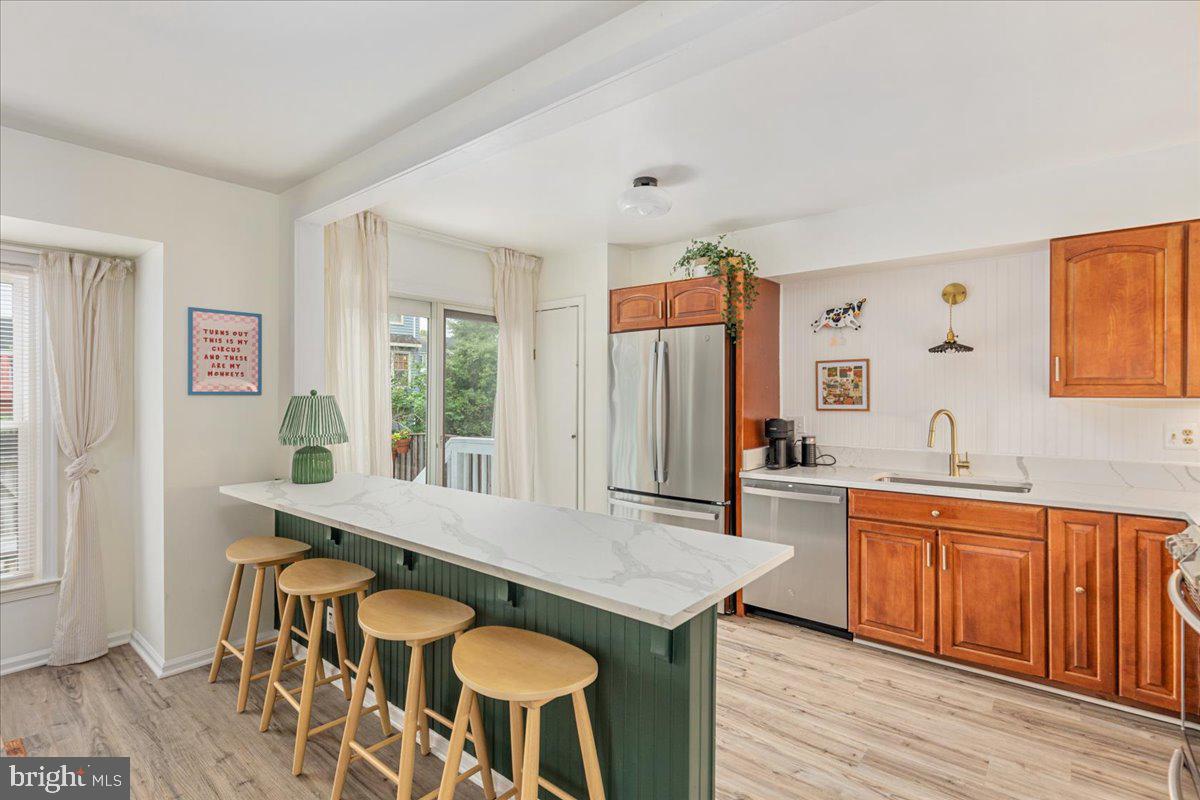 OAK SPRINGS - Residential