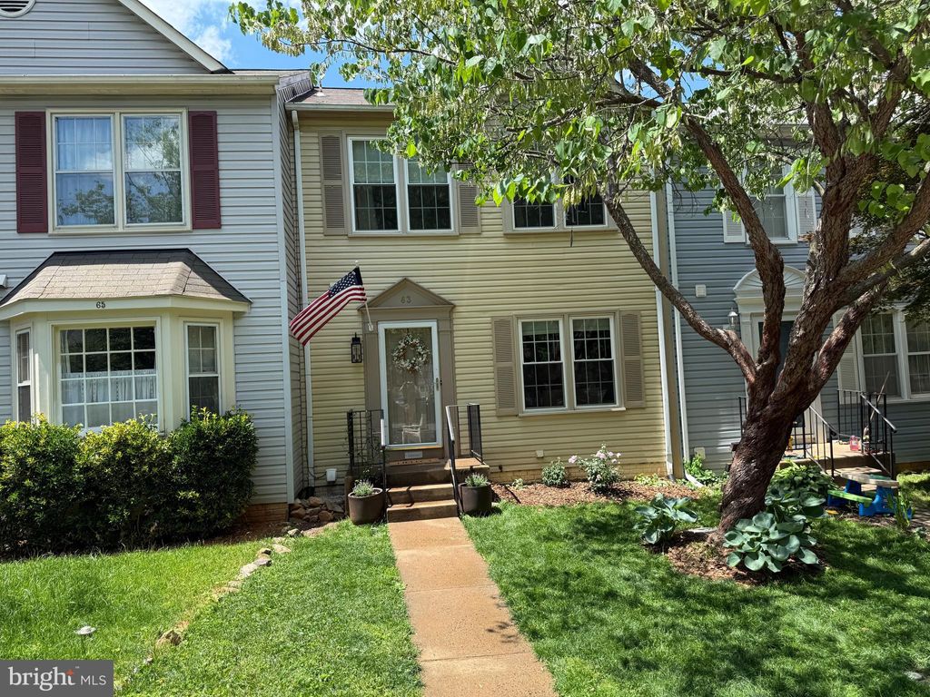 Photo of 63 Pepper Tree Court, WARRENTON, VA 20186 (MLS # VAFQ2022136)