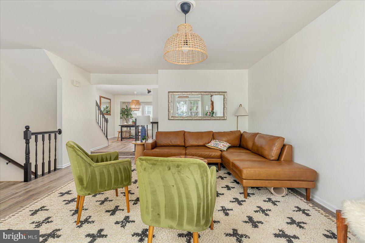 OAK SPRINGS - Residential
