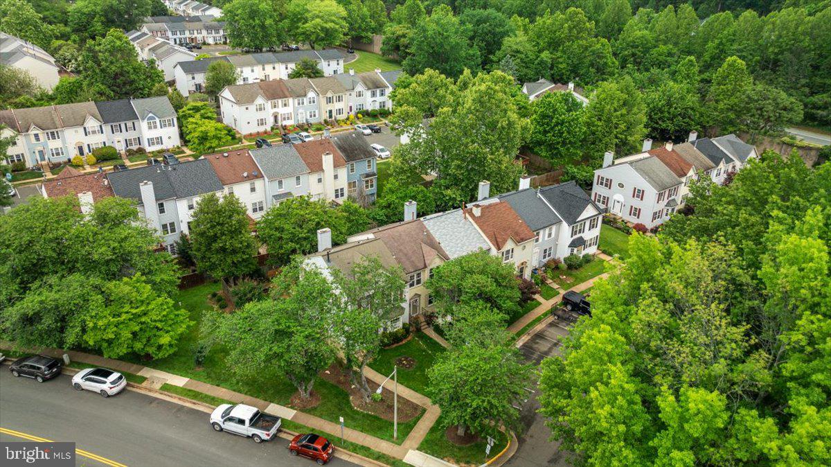 OAK SPRINGS - Residential