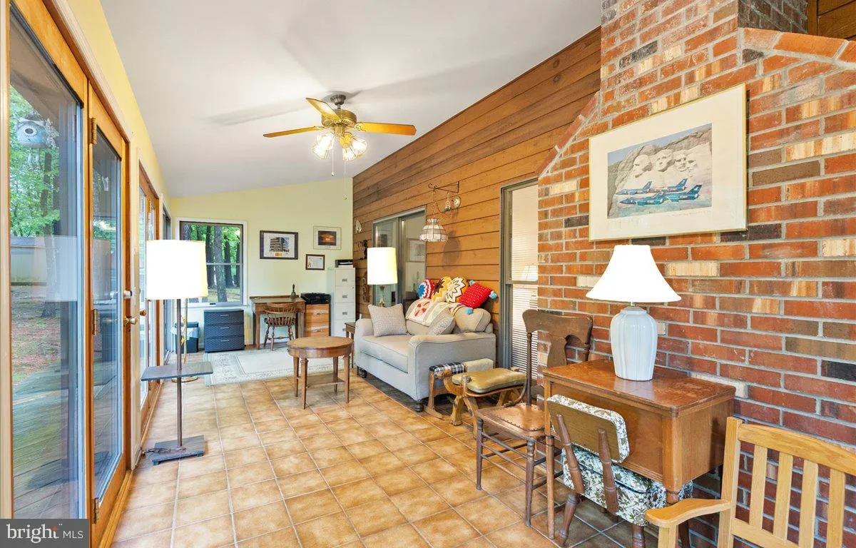 Locust Grove, Virginia 22508, United States, 3 Bedrooms Bedrooms, ,2 BathroomsBathrooms,Residential,Contingent,129651