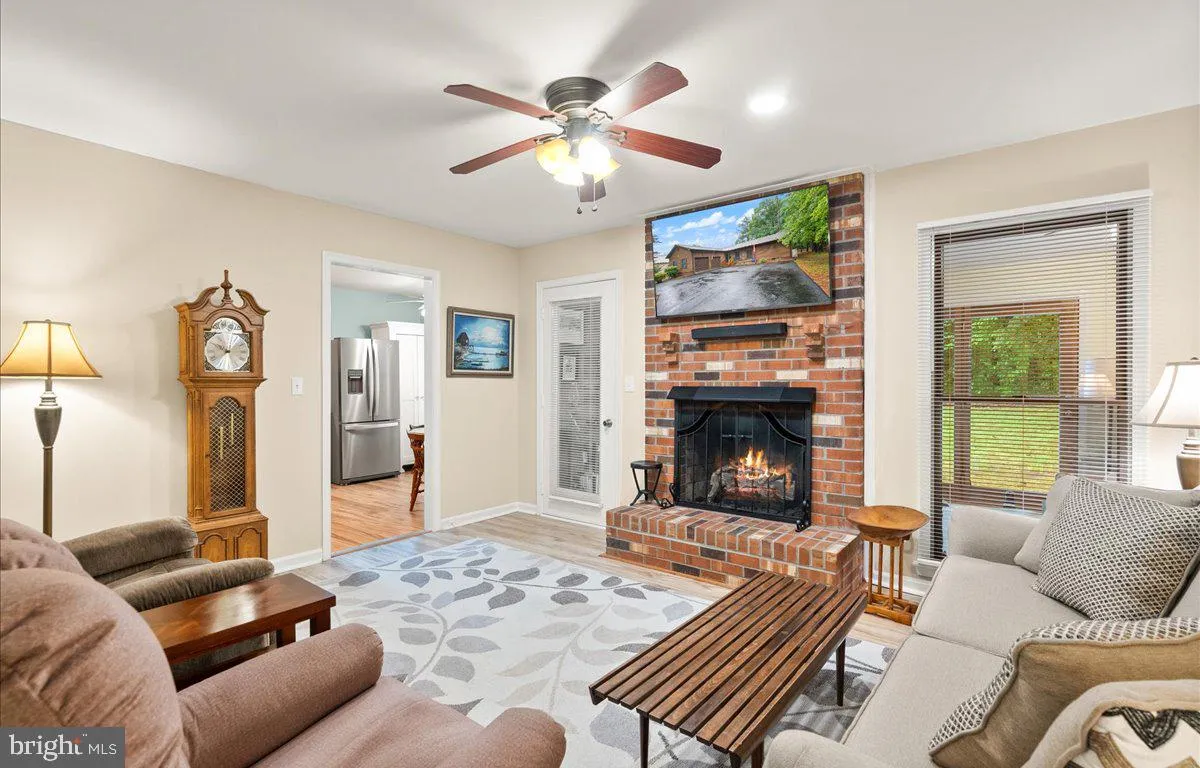 Locust Grove, Virginia 22508, United States, 3 Bedrooms Bedrooms, ,2 BathroomsBathrooms,Residential,Contingent,129651