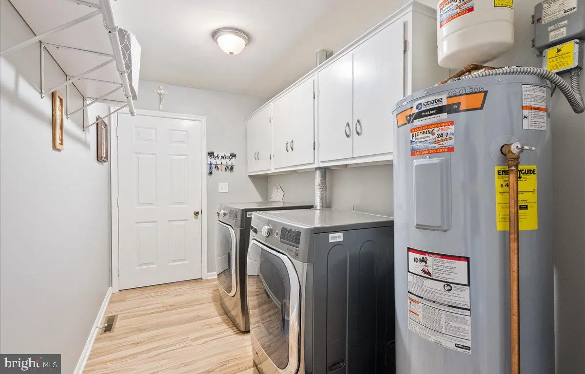 Locust Grove, Virginia 22508, United States, 3 Bedrooms Bedrooms, ,2 BathroomsBathrooms,Residential,Contingent,129651