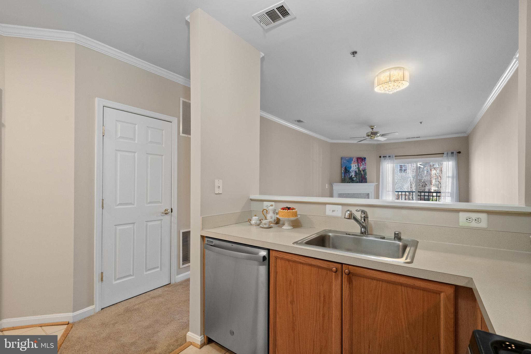 CAMERON STATION - Residential