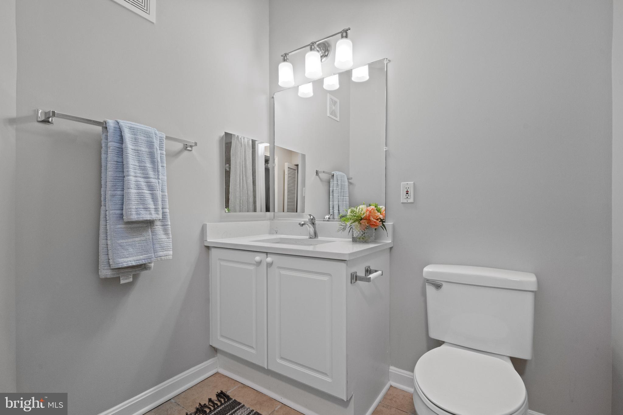 CAMERON STATION - Residential