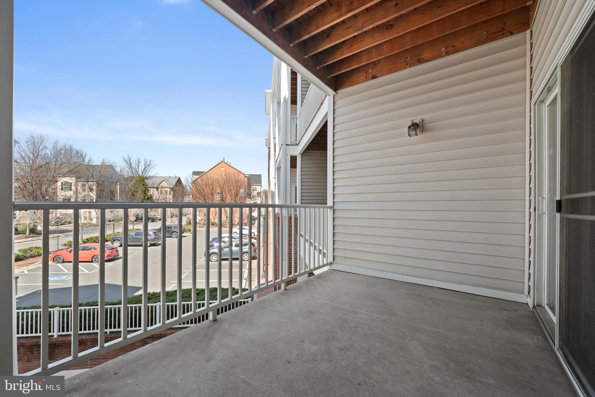 CAMERON STATION - Residential