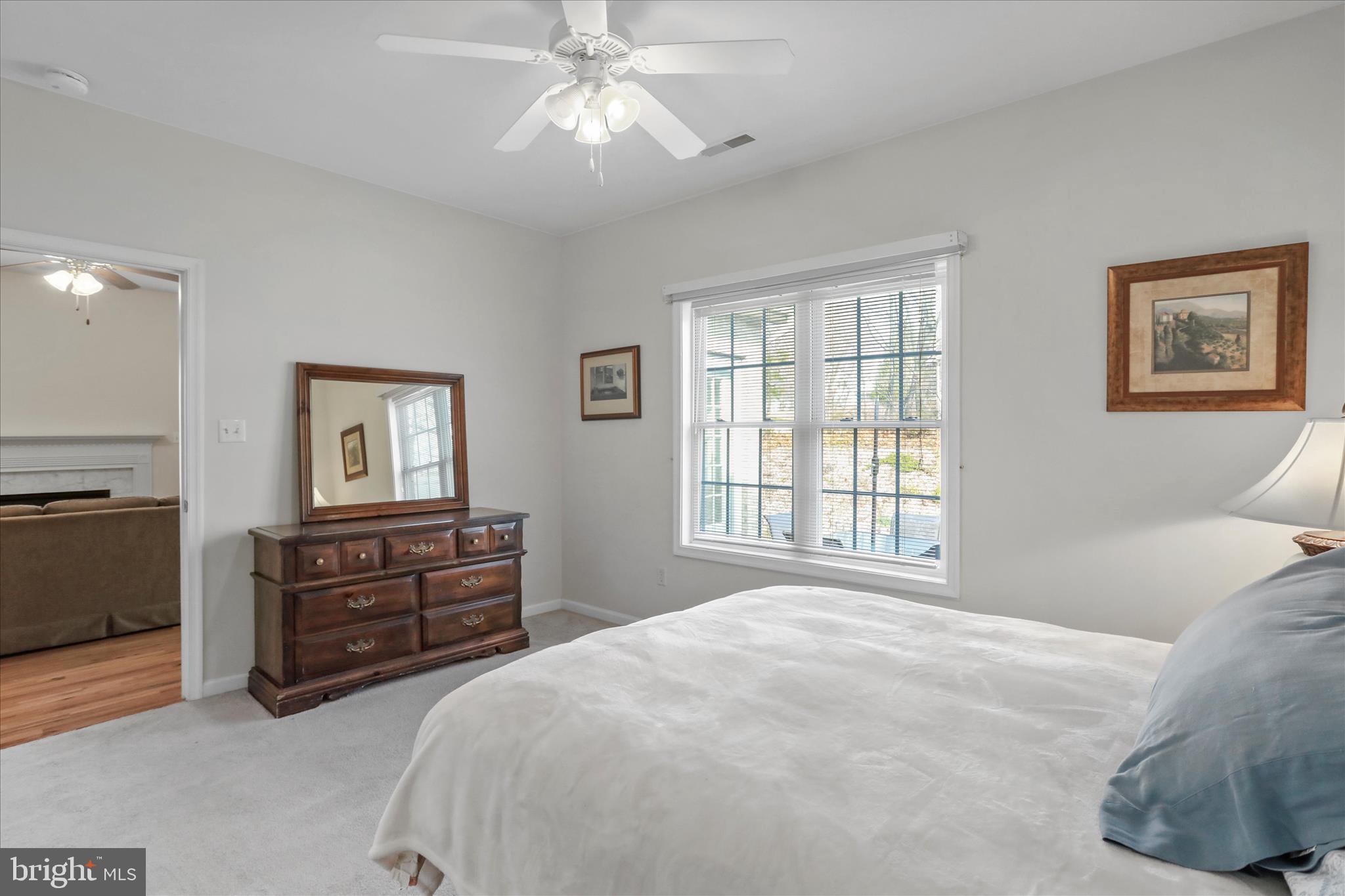 MOUNTAINVIEW - Residential