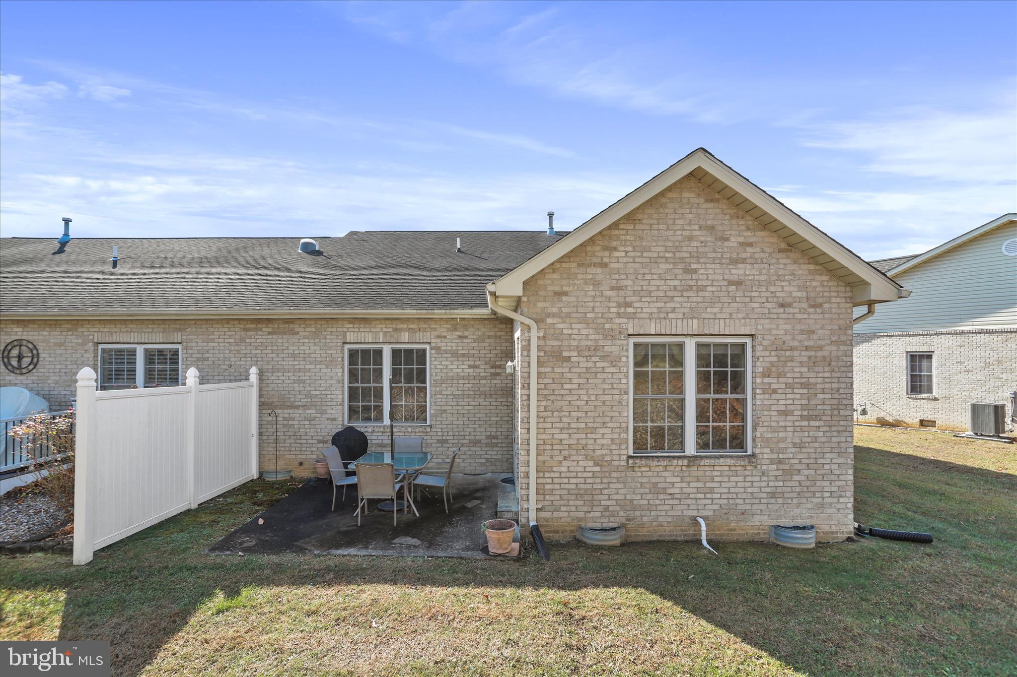 MOUNTAINVIEW - Residential