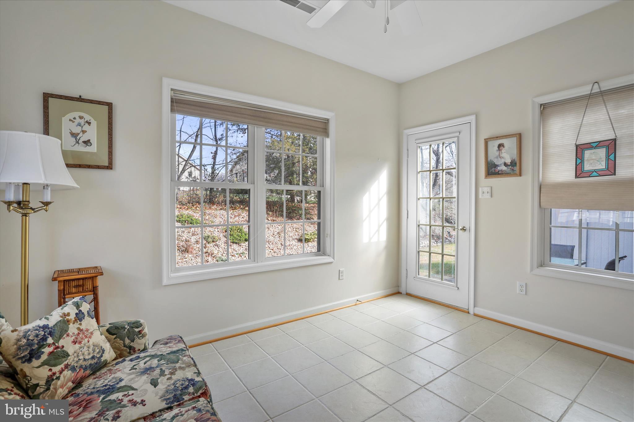 MOUNTAINVIEW - Residential