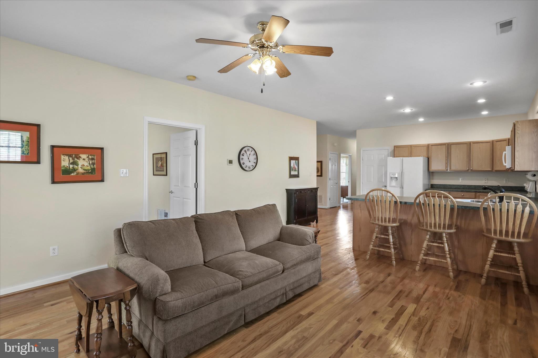 MOUNTAINVIEW - Residential