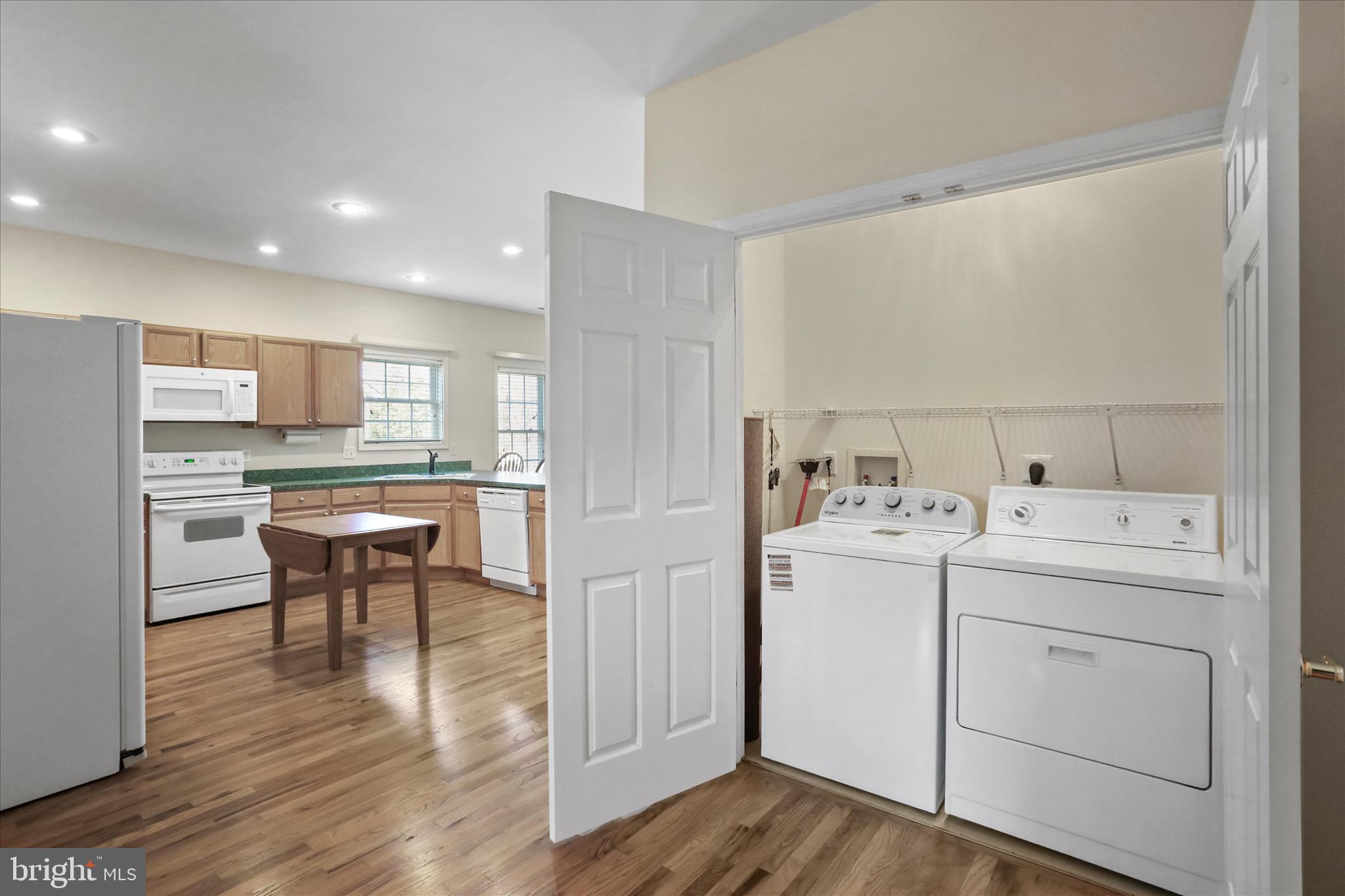 MOUNTAINVIEW - Residential