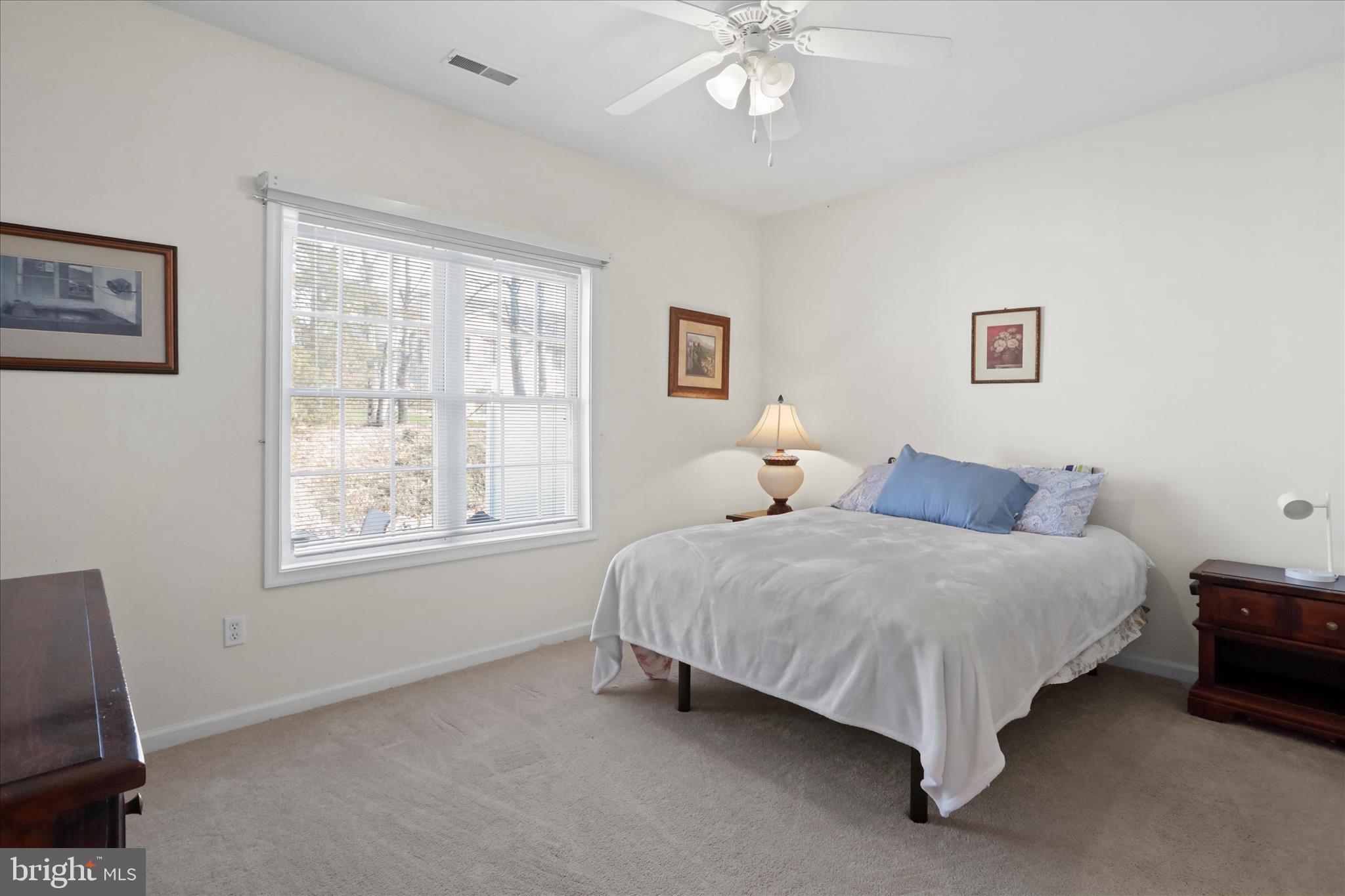 MOUNTAINVIEW - Residential