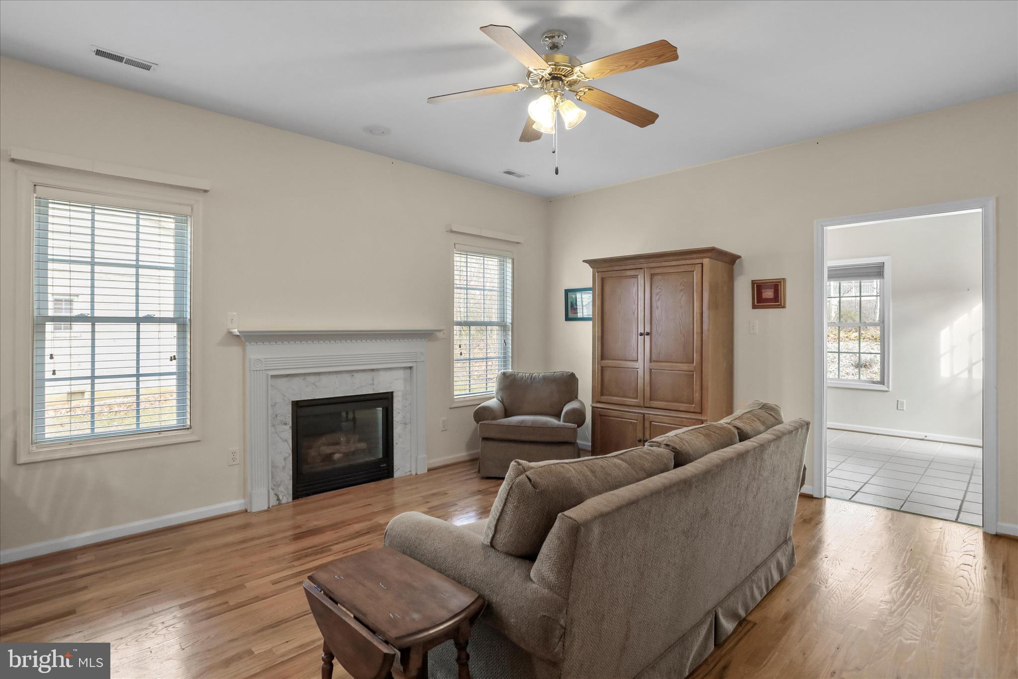 MOUNTAINVIEW - Residential