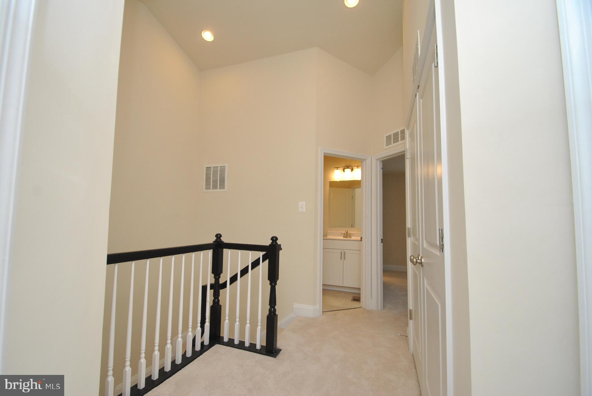 RAVENHURST GLEN - Residential