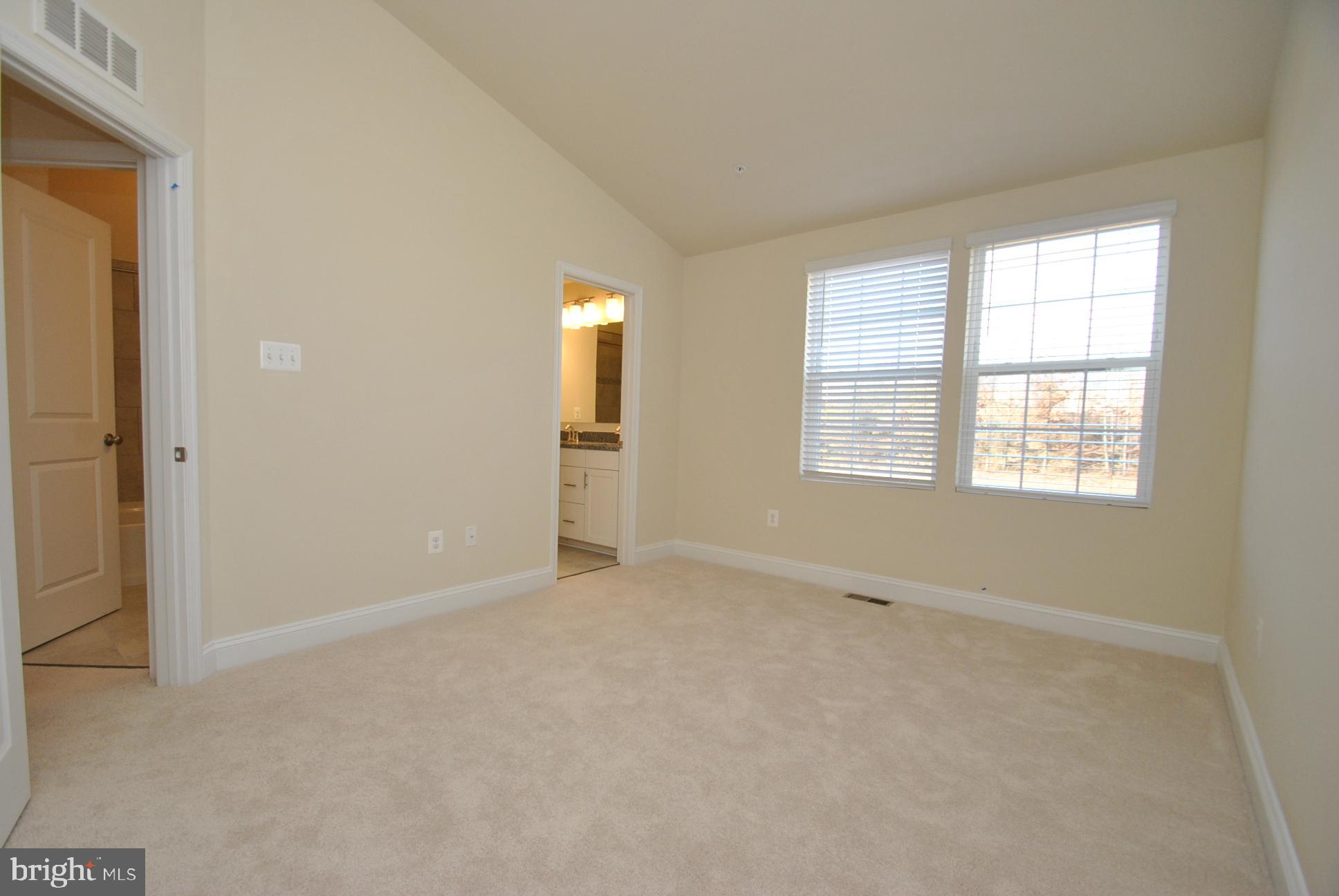 RAVENHURST GLEN - Residential