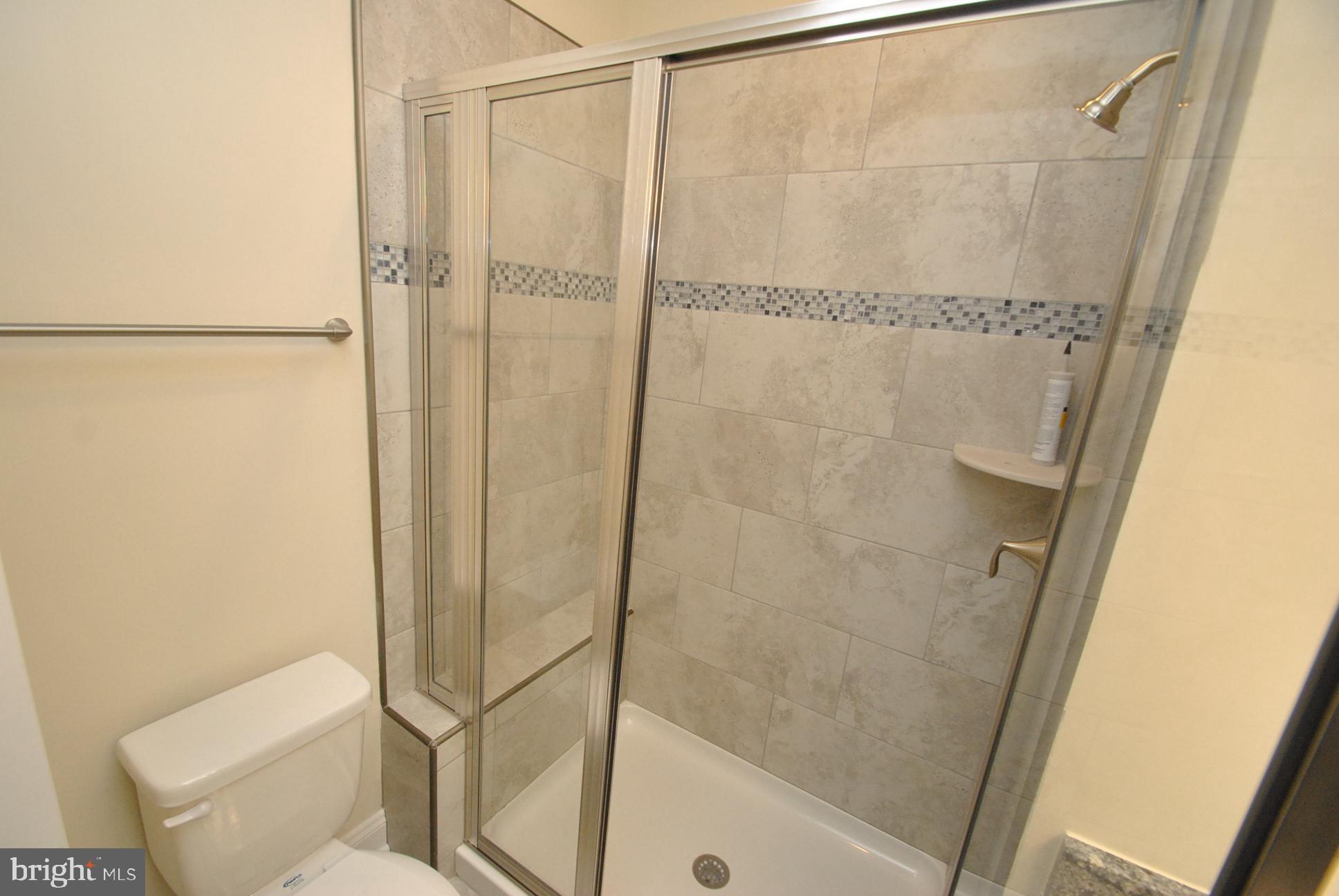 RAVENHURST GLEN - Residential