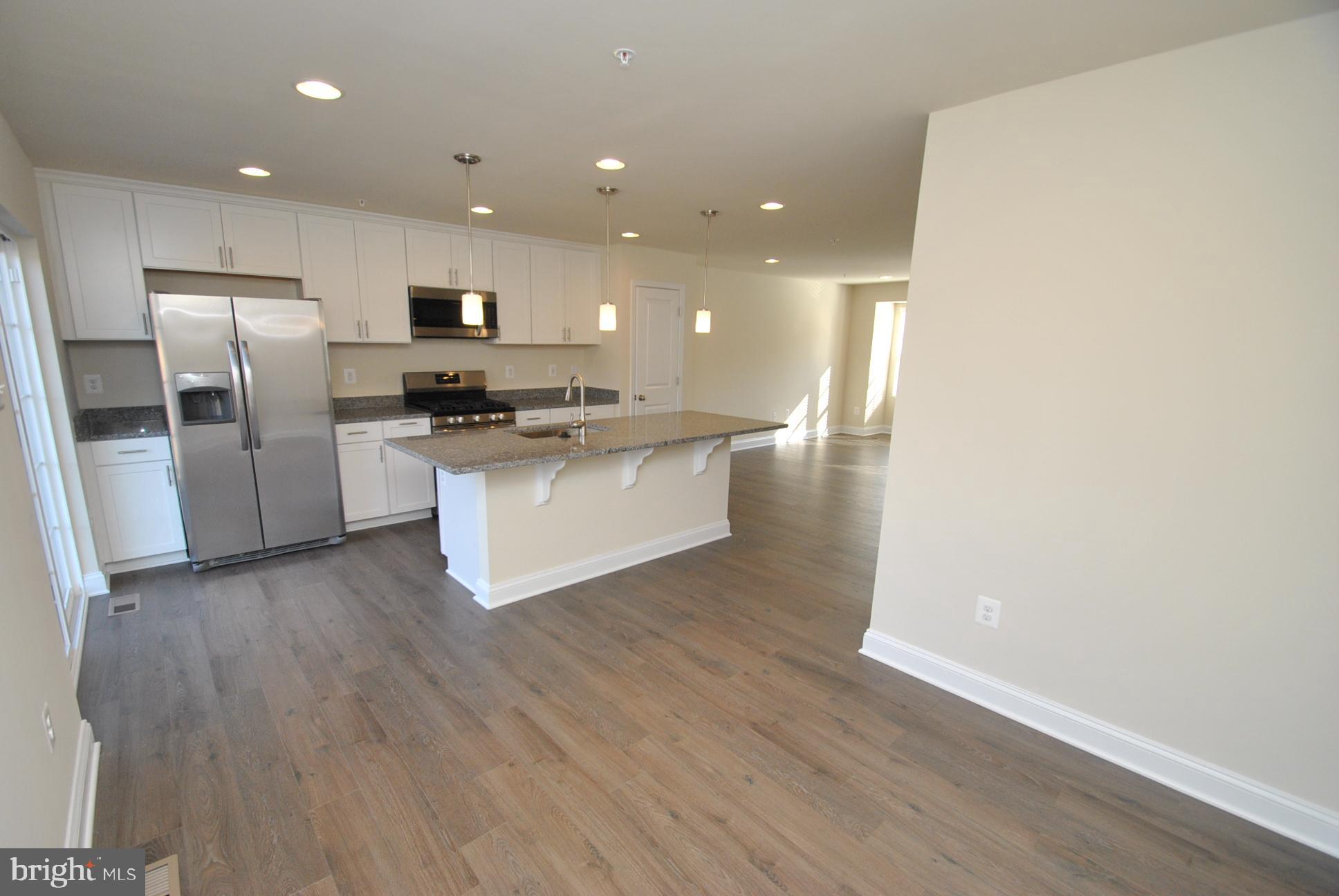 RAVENHURST GLEN - Residential