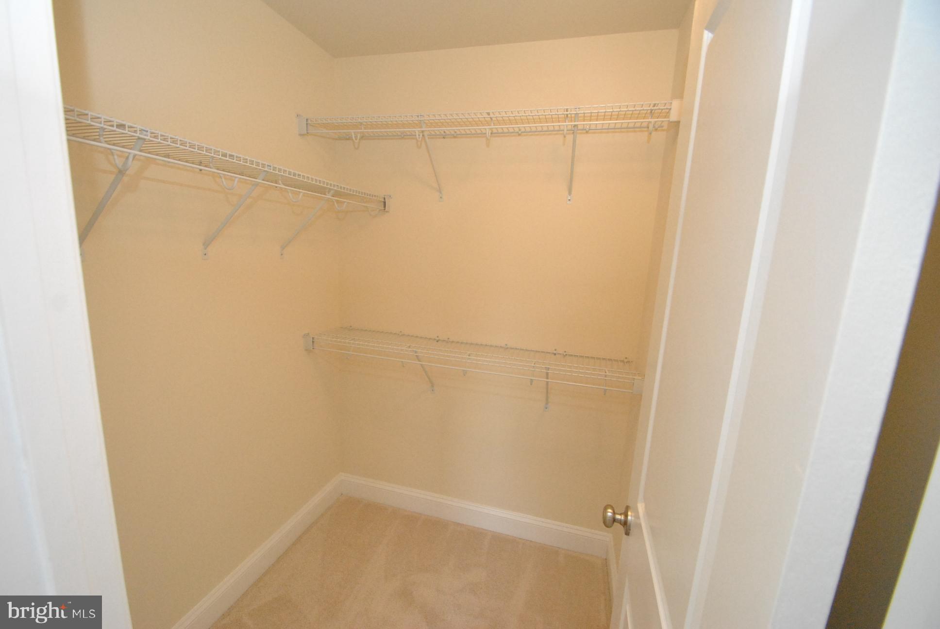 RAVENHURST GLEN - Residential