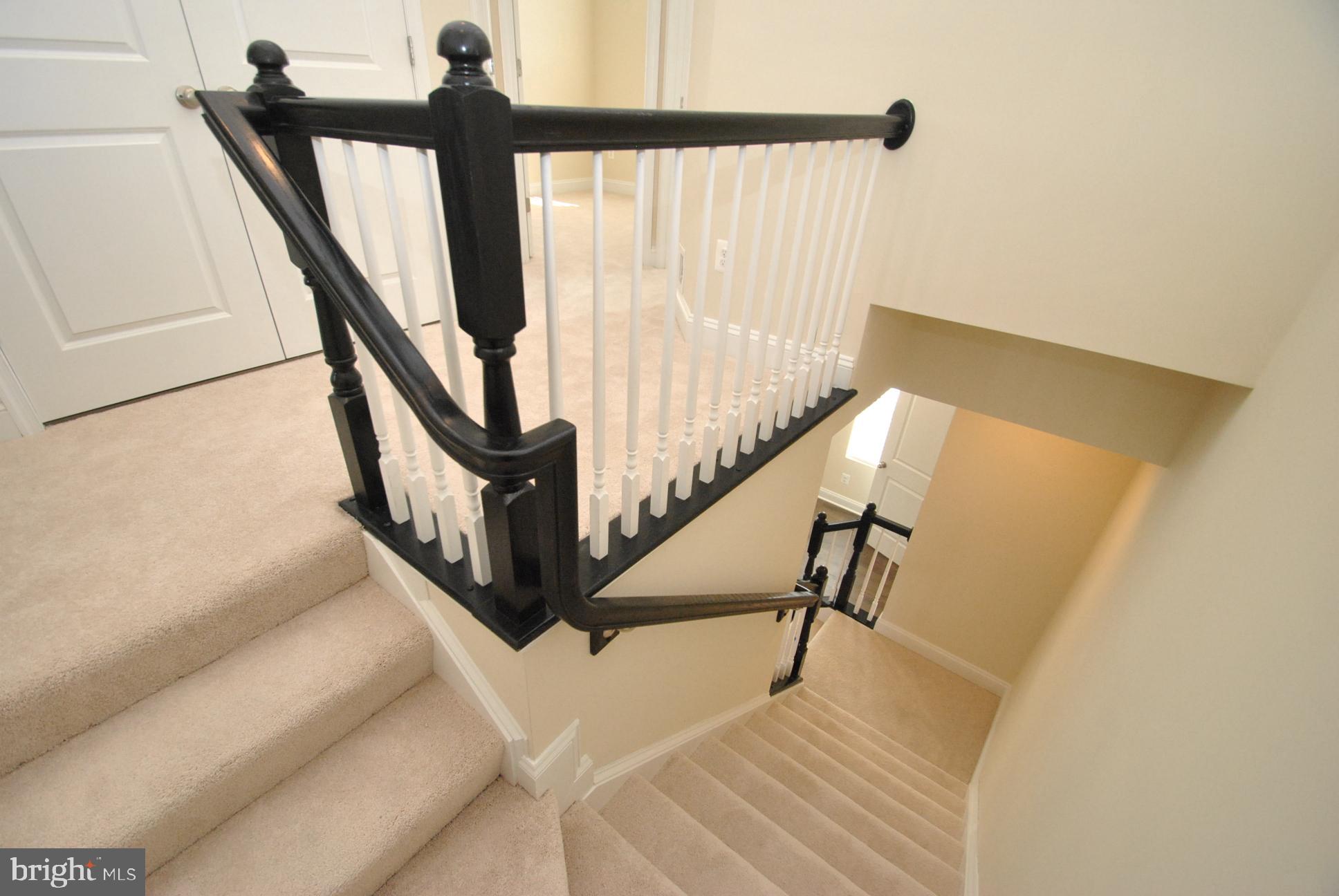 RAVENHURST GLEN - Residential