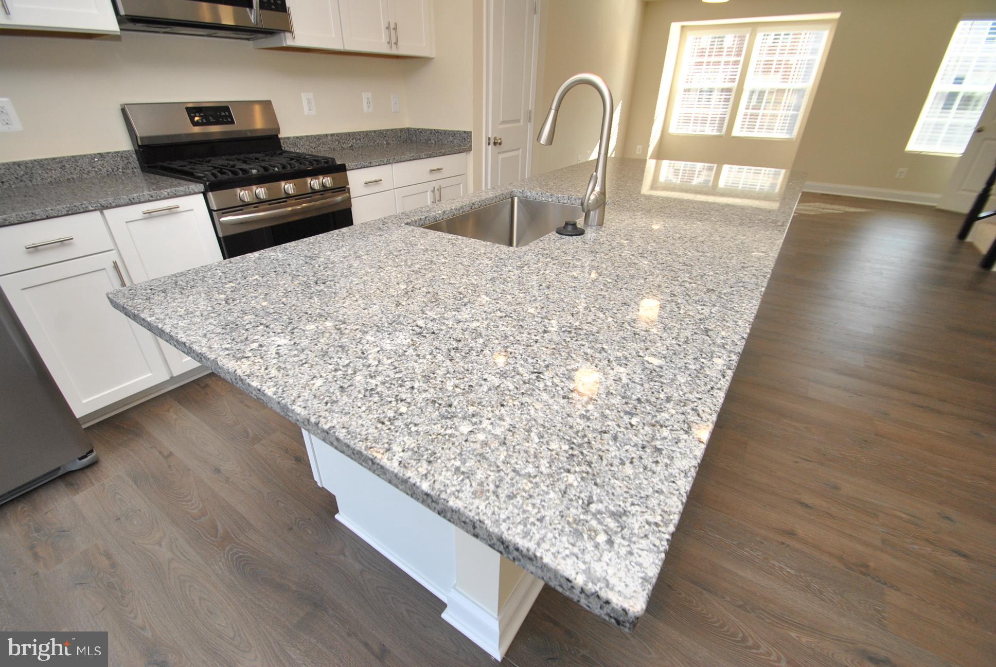 RAVENHURST GLEN - Residential