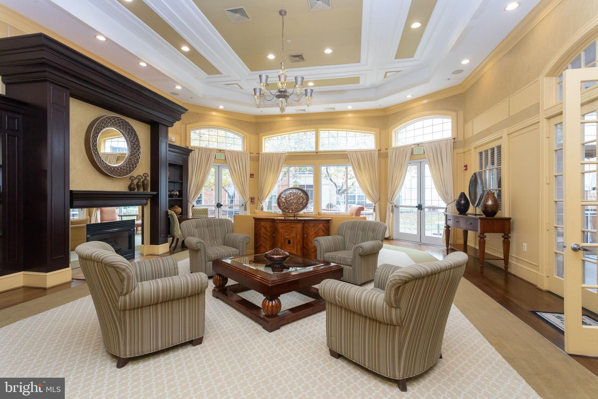 HIGH VIEW AT HUNT VALLEY - Residential