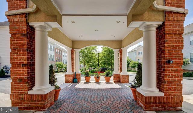 HIGH VIEW AT HUNT VALLEY - Residential