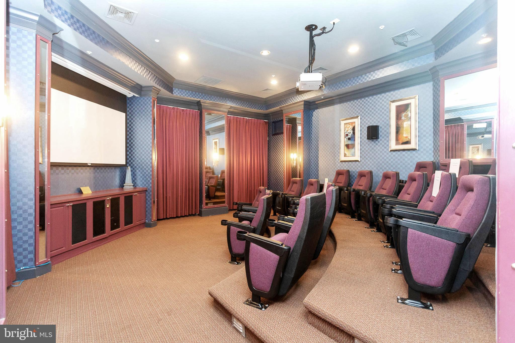 HIGH VIEW AT HUNT VALLEY - Residential