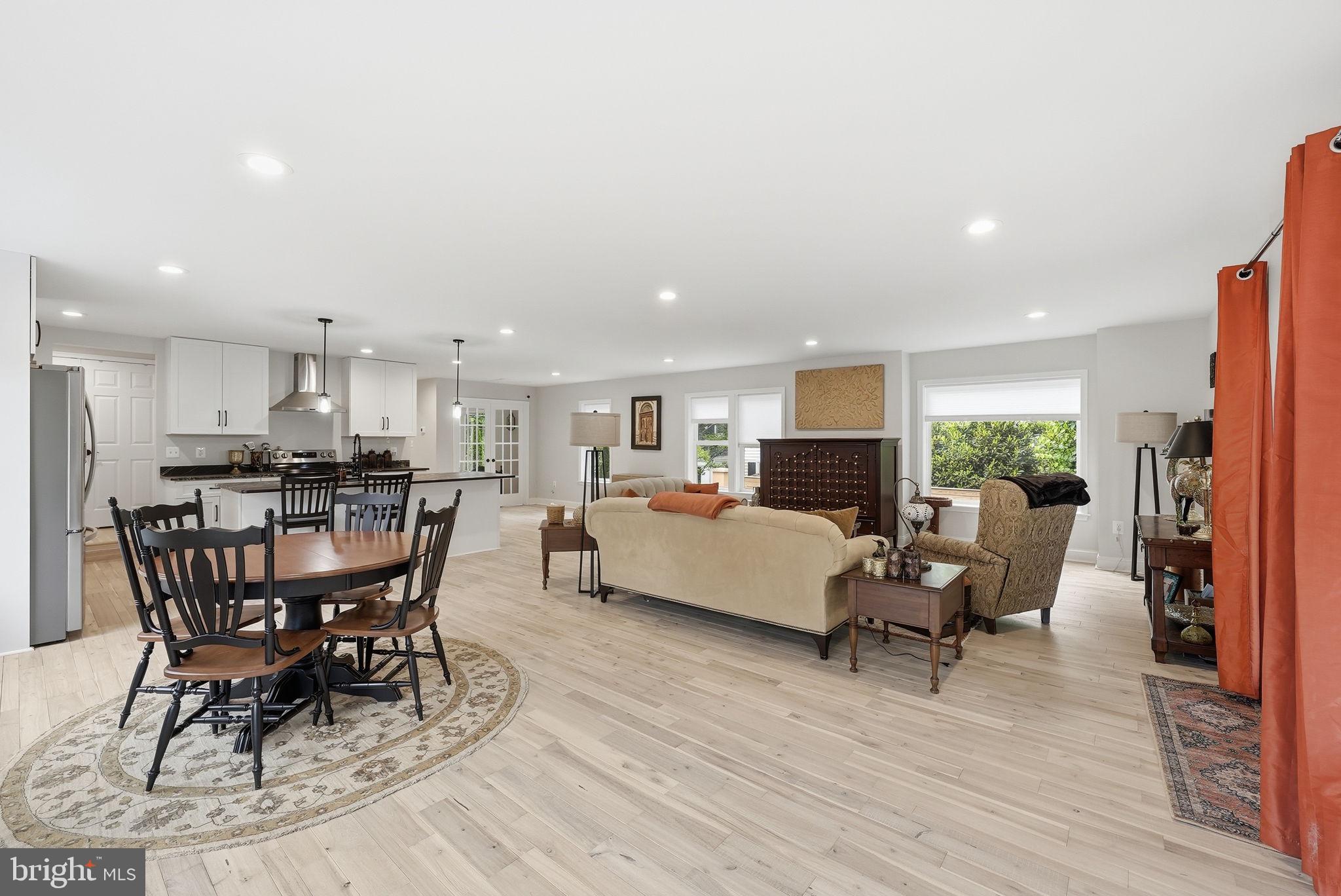 HALEMHURST - Residential