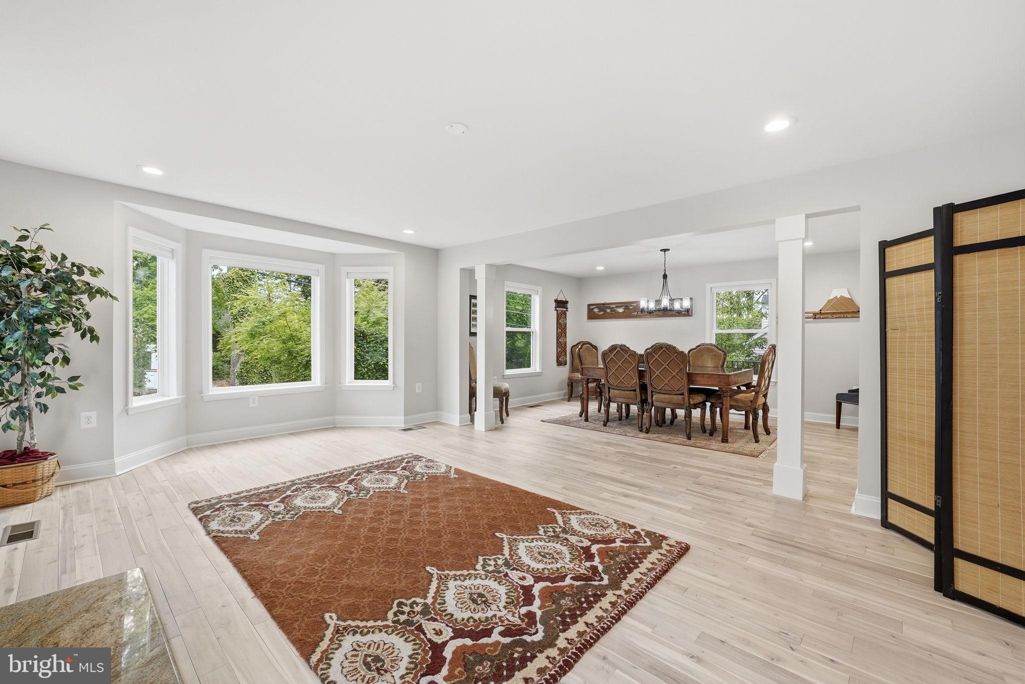 HALEMHURST - Residential