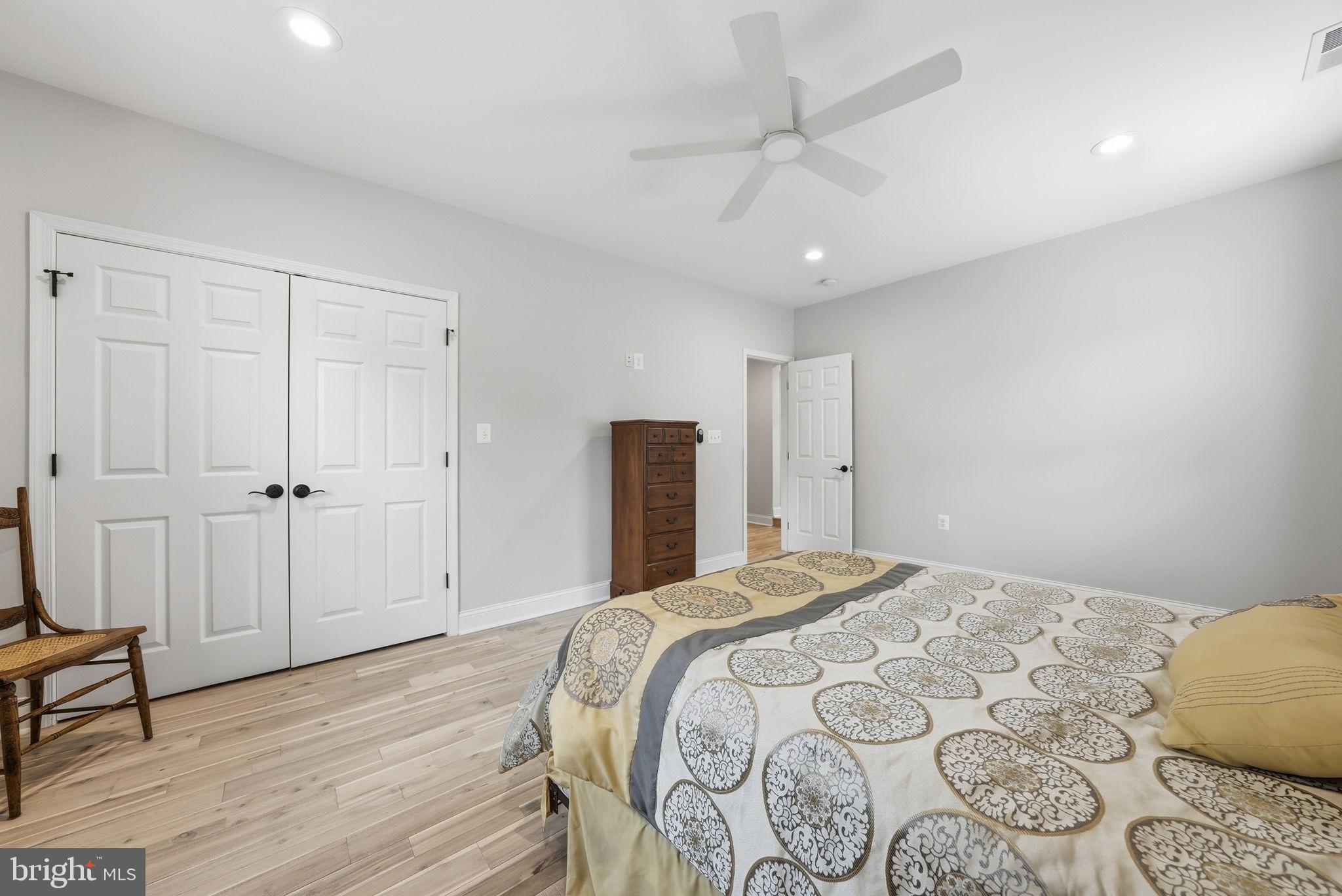HALEMHURST - Residential