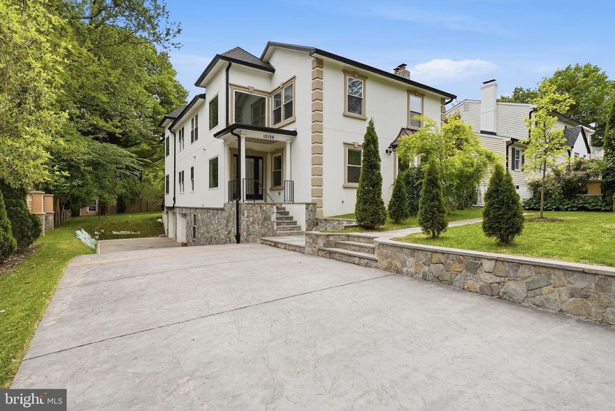 Sellers prefer to remain in the home until the end of June. Please see documents for disclosures and offer instructions