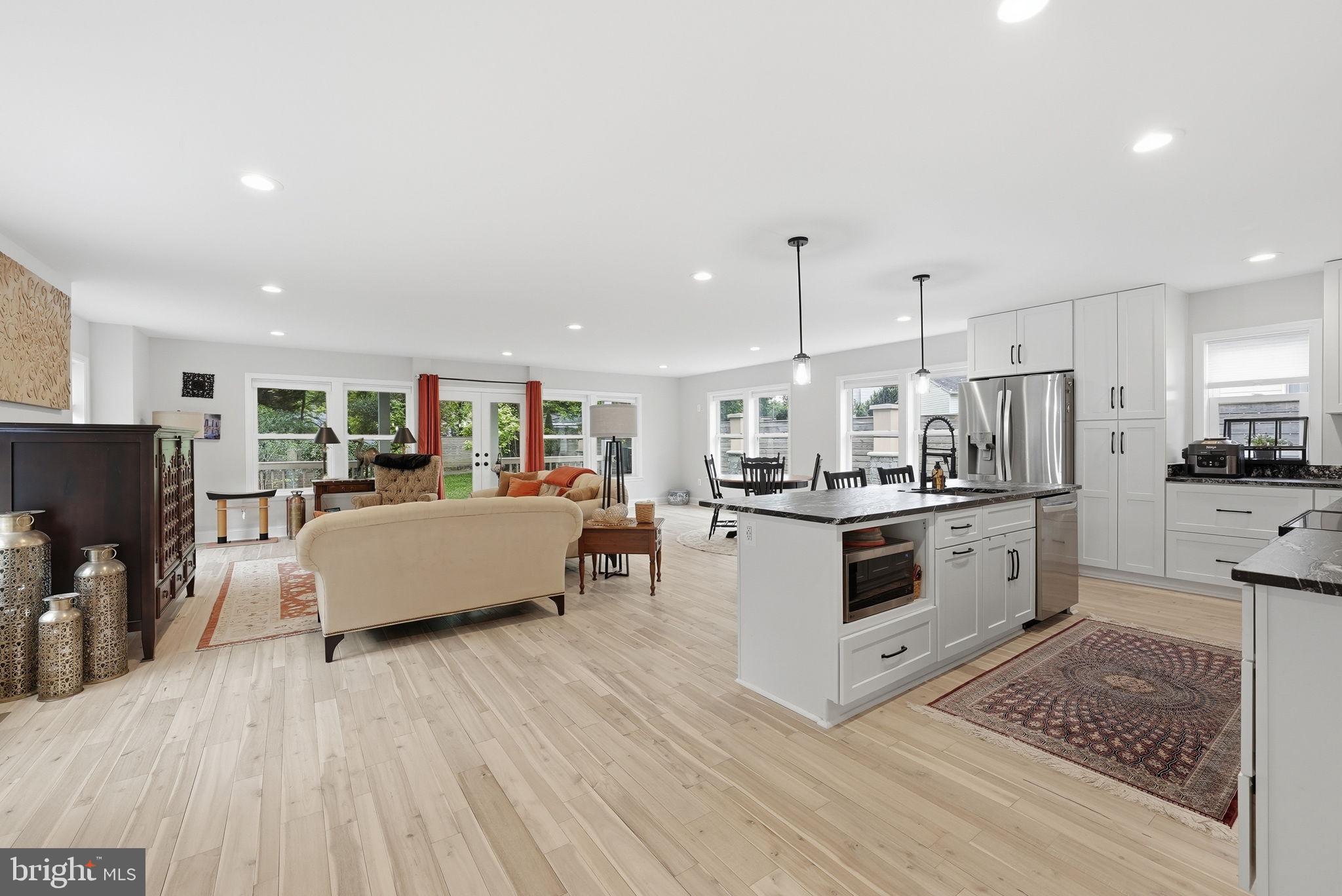HALEMHURST - Residential