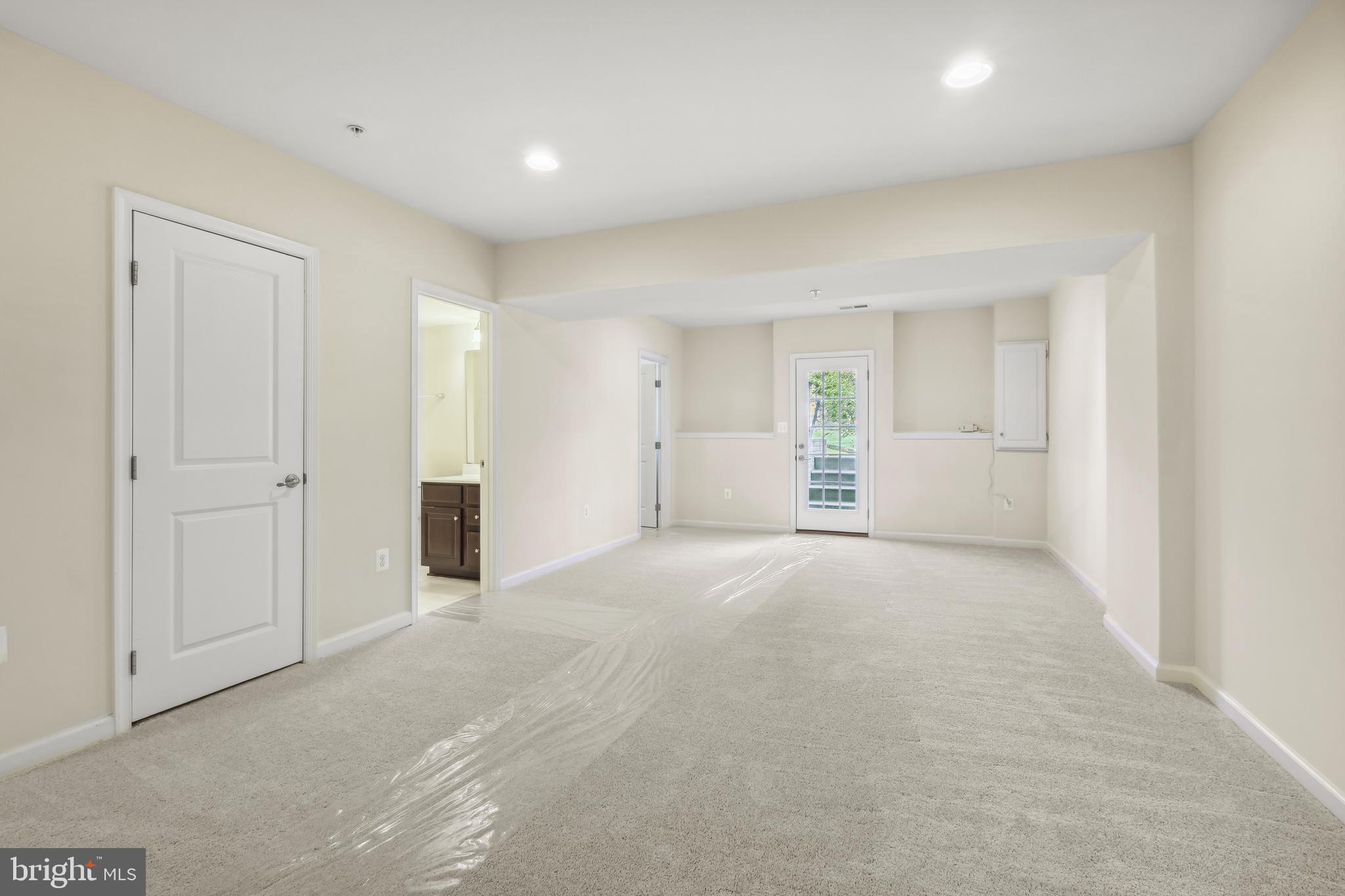 CLARKSBURG OUTSIDE - Residential