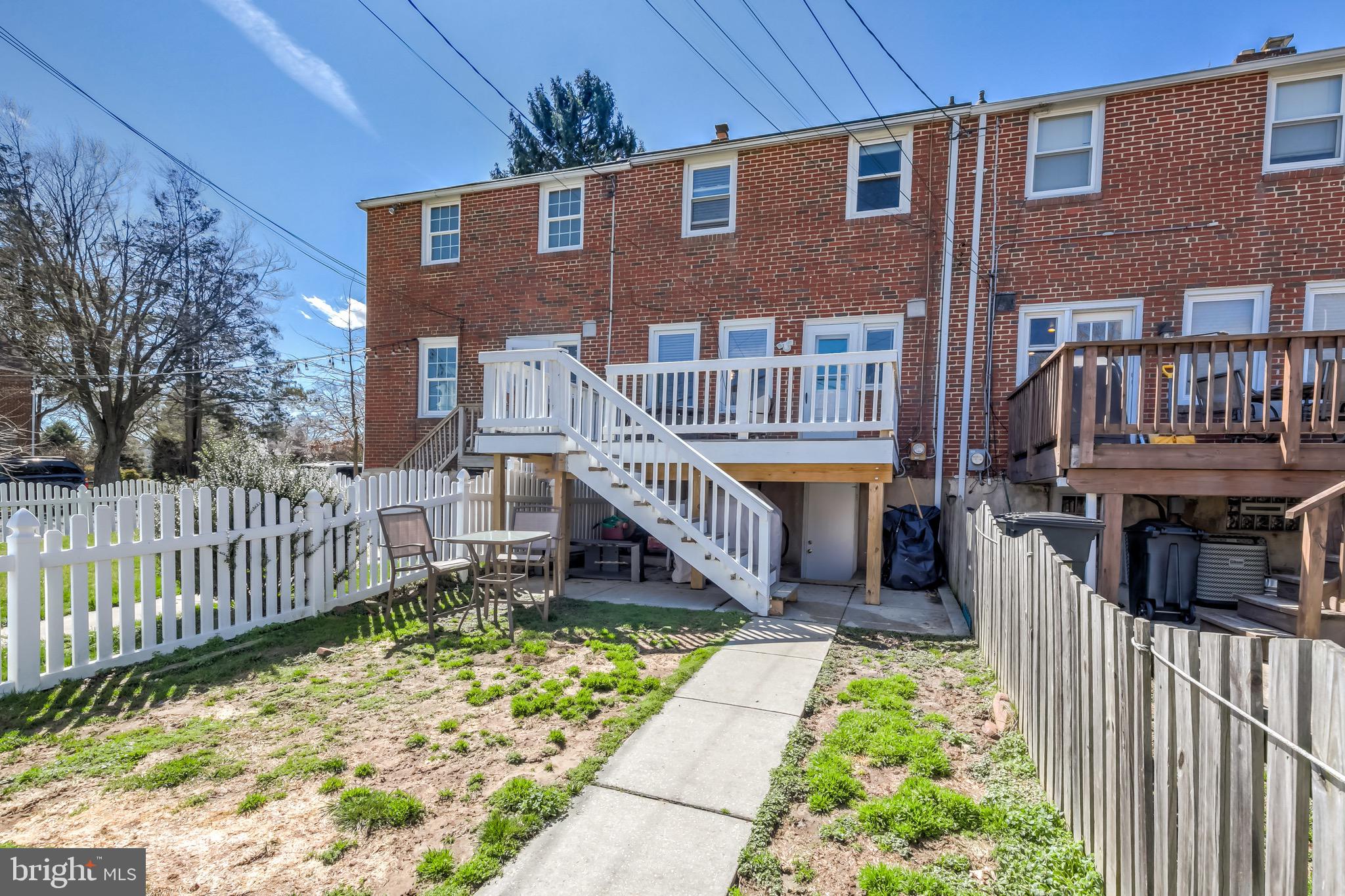 KNETTISHALL - Residential