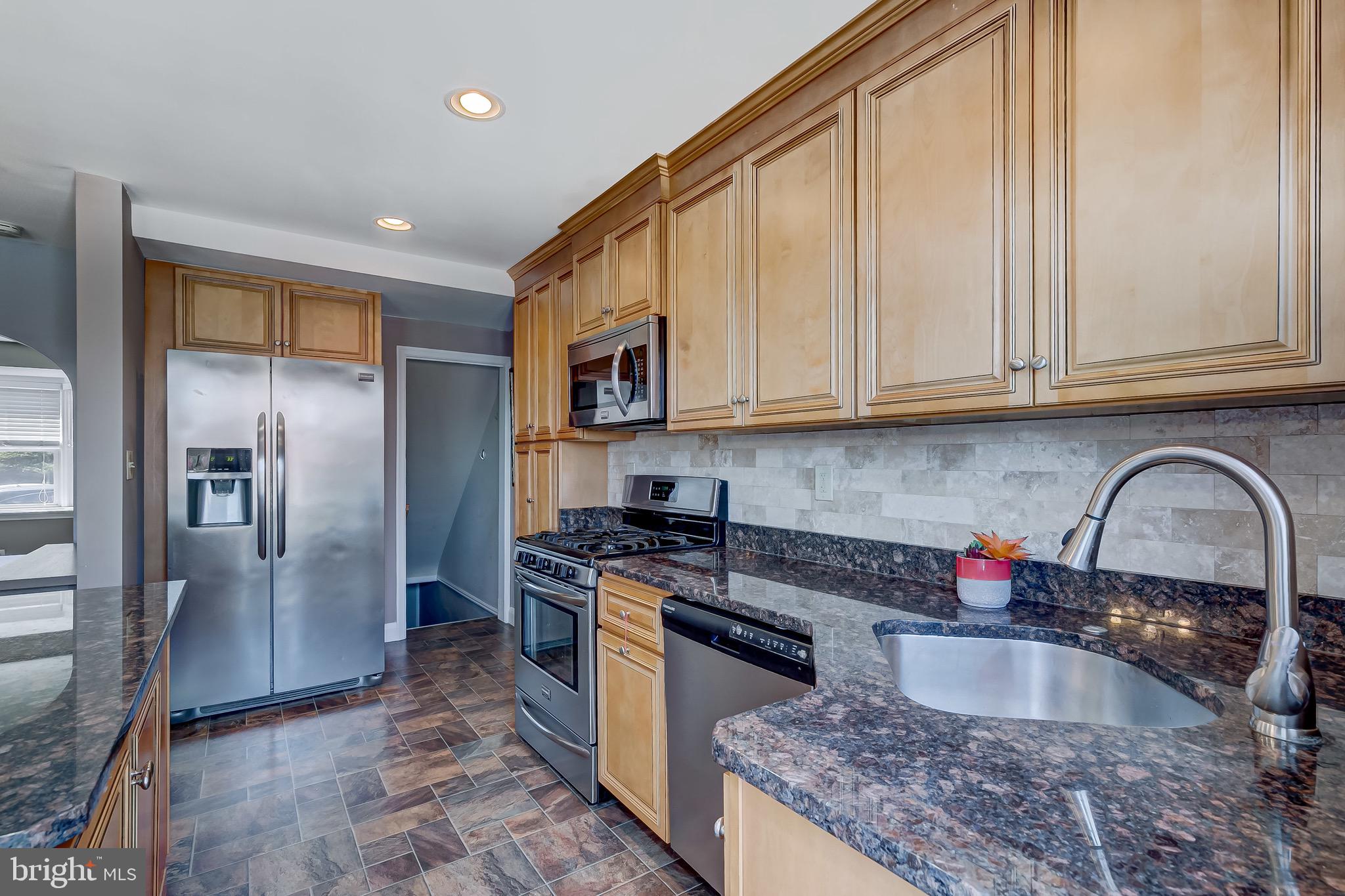 KNETTISHALL - Residential