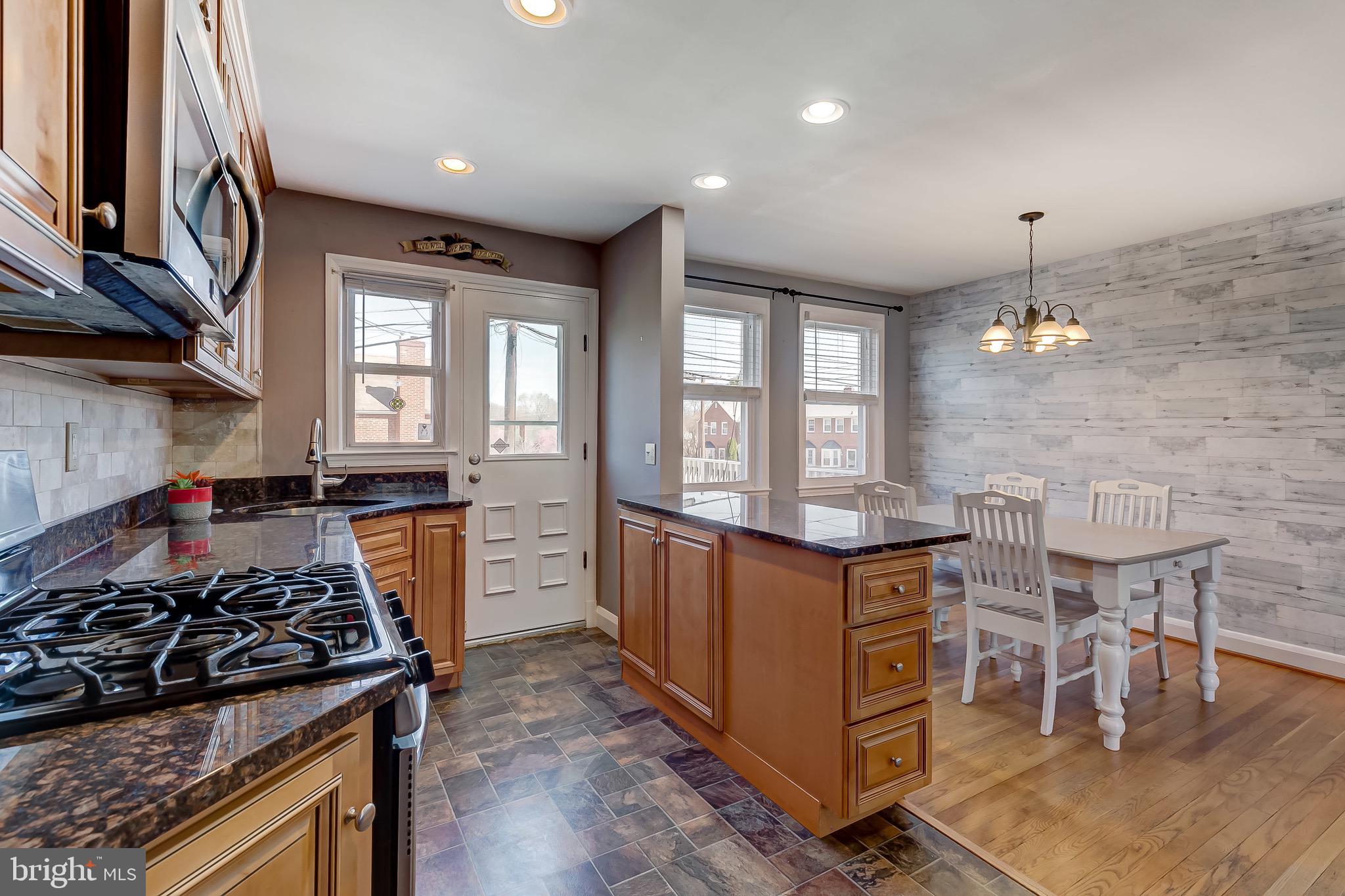 KNETTISHALL - Residential