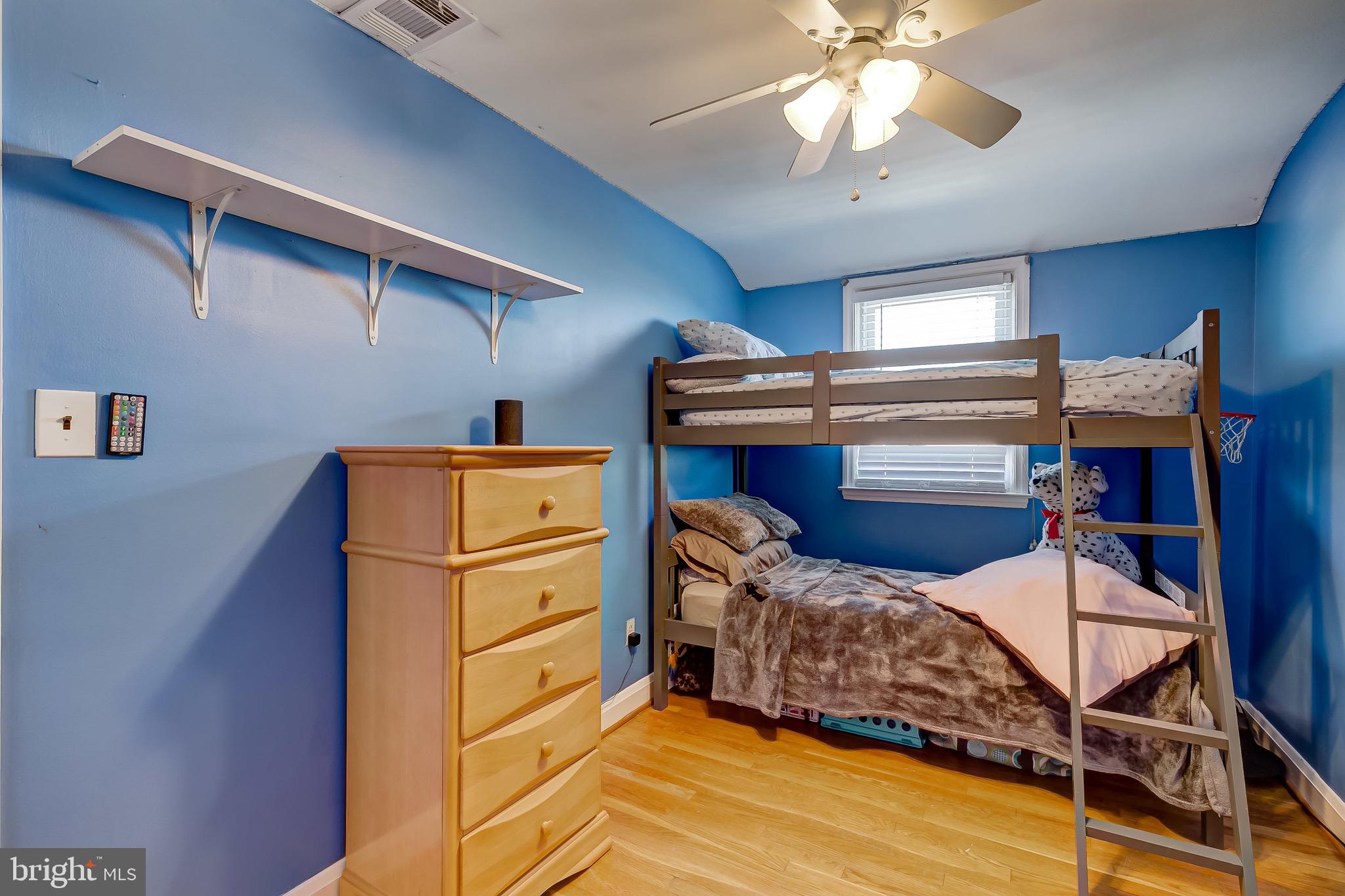 KNETTISHALL - Residential