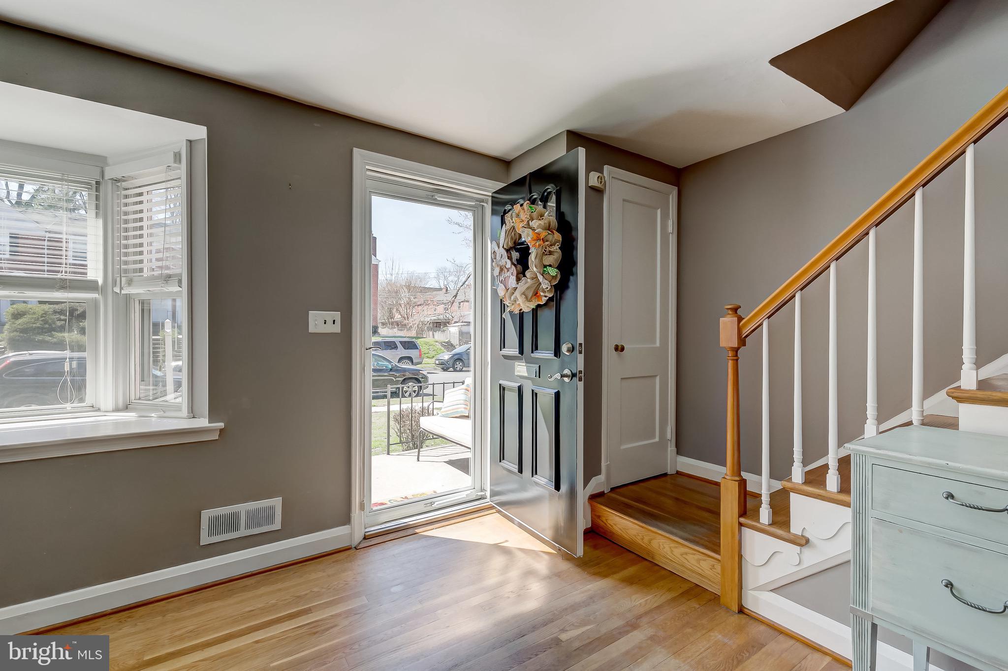 KNETTISHALL - Residential