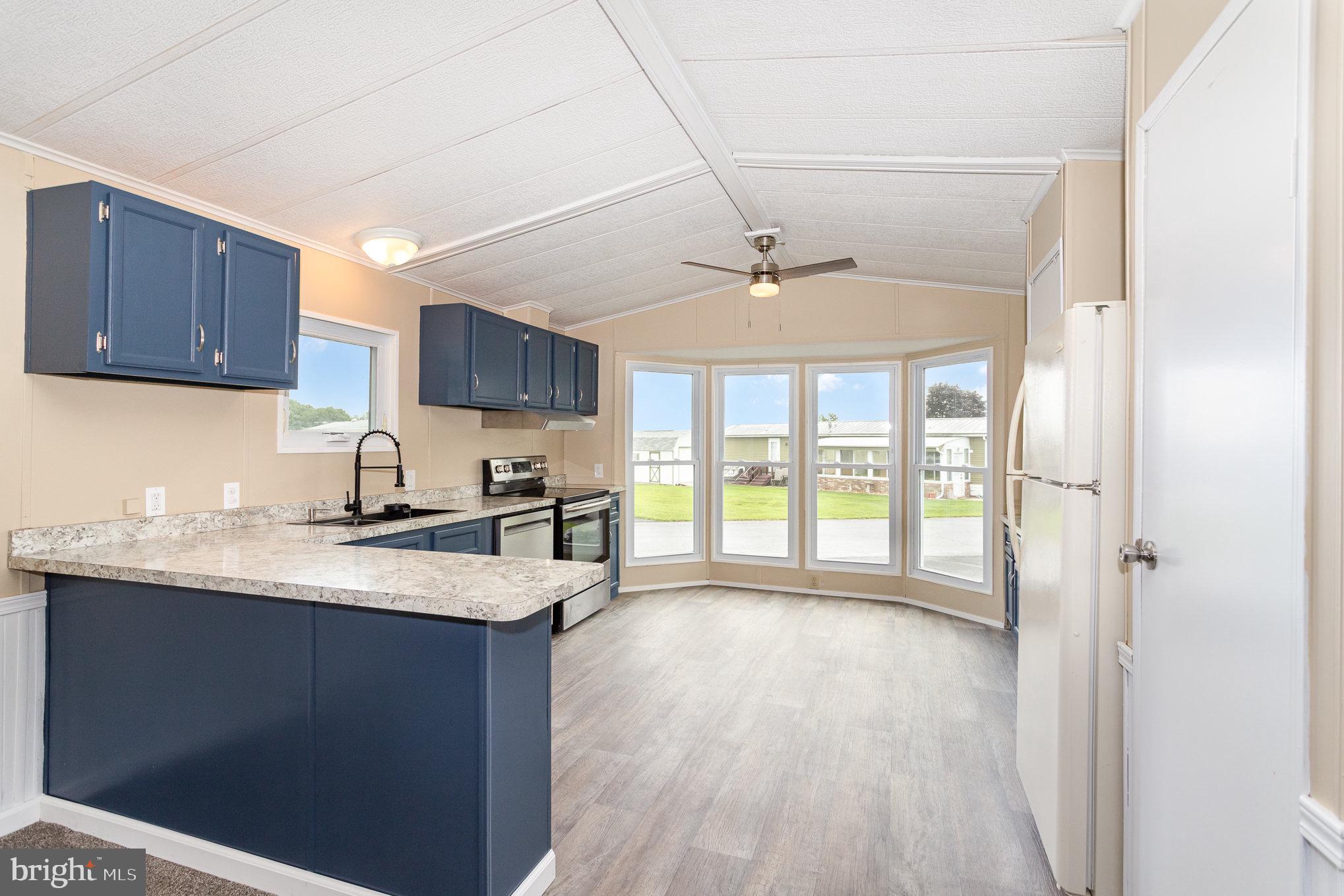 COUNTRYSIDE PARK - Residential