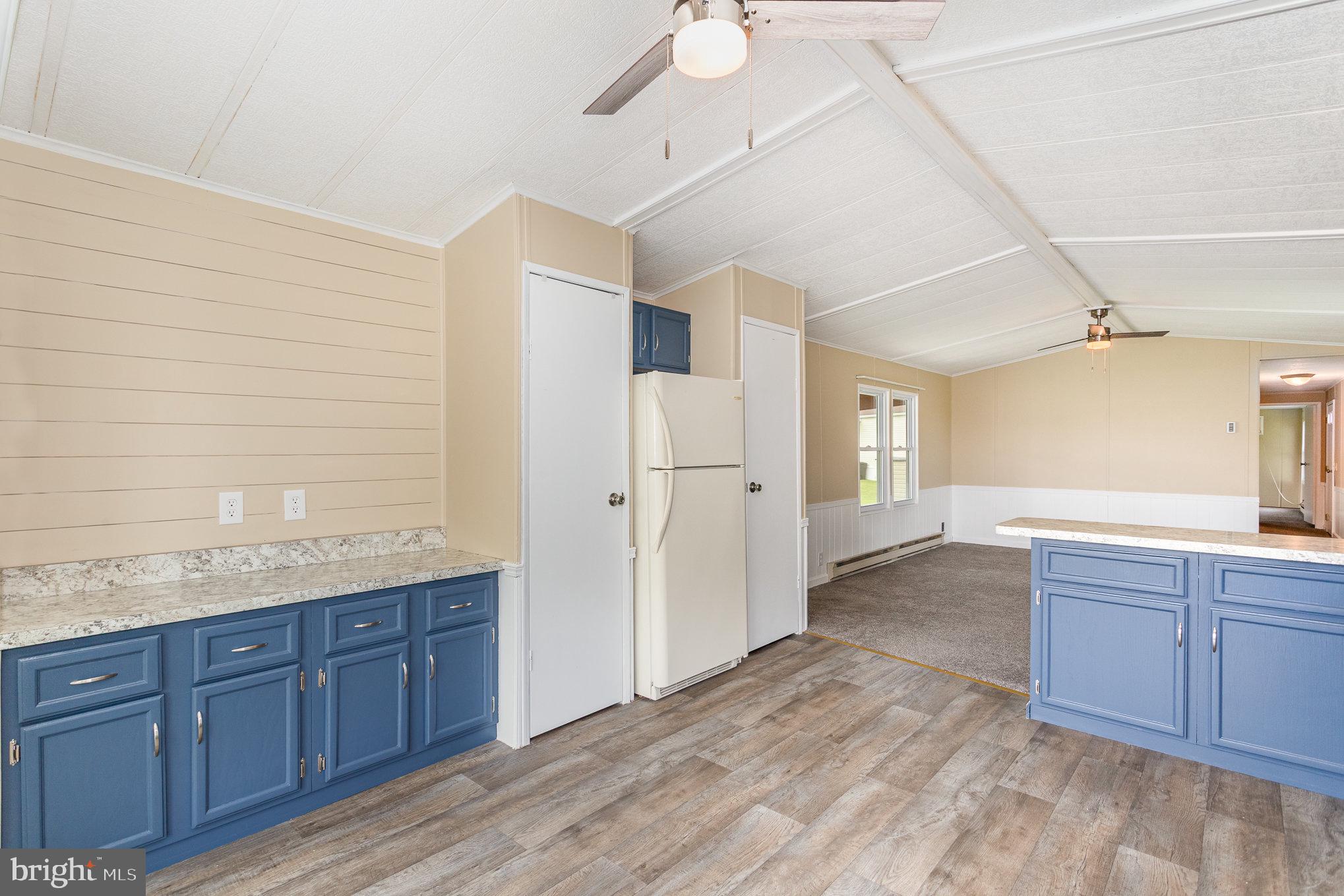 COUNTRYSIDE PARK - Residential