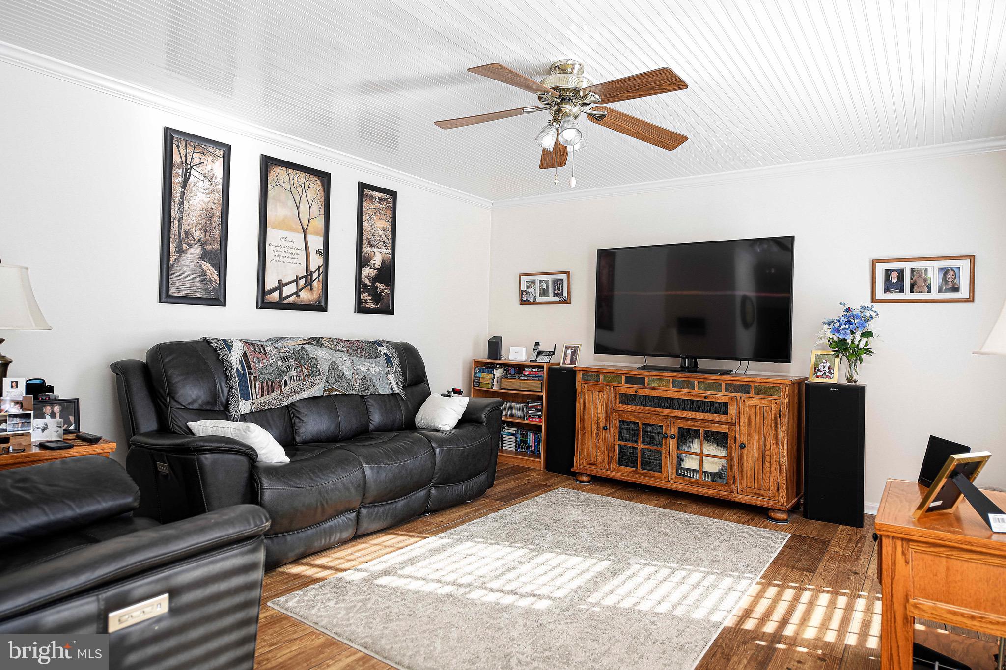 SOUTH HAMPTON - Residential