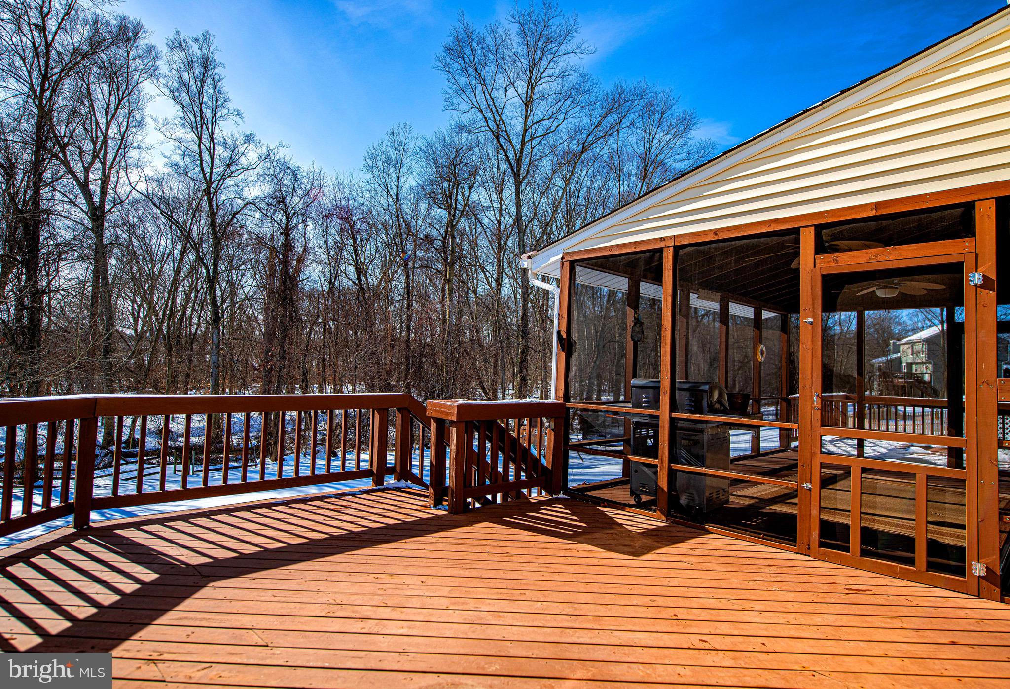 SOUTH HAMPTON - Residential