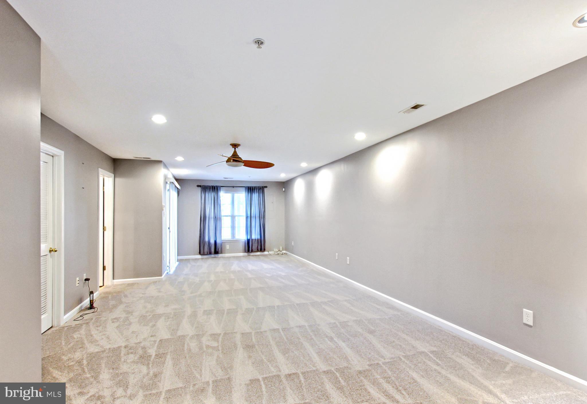 WOODVIEW VILLAGE - Residential Lease