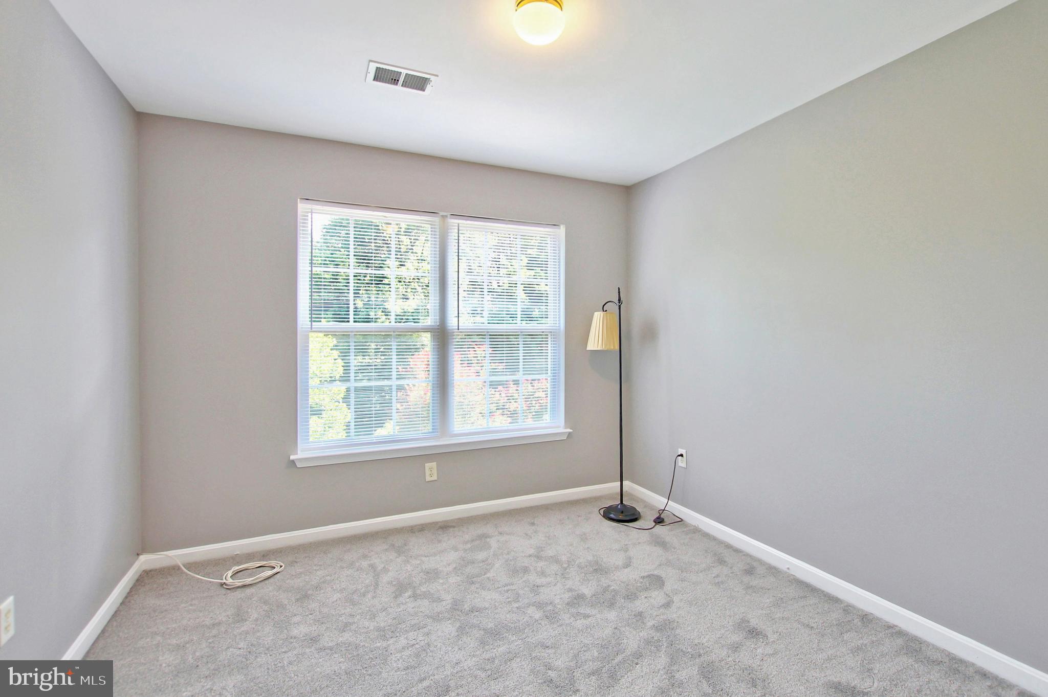 WOODVIEW VILLAGE - Residential Lease