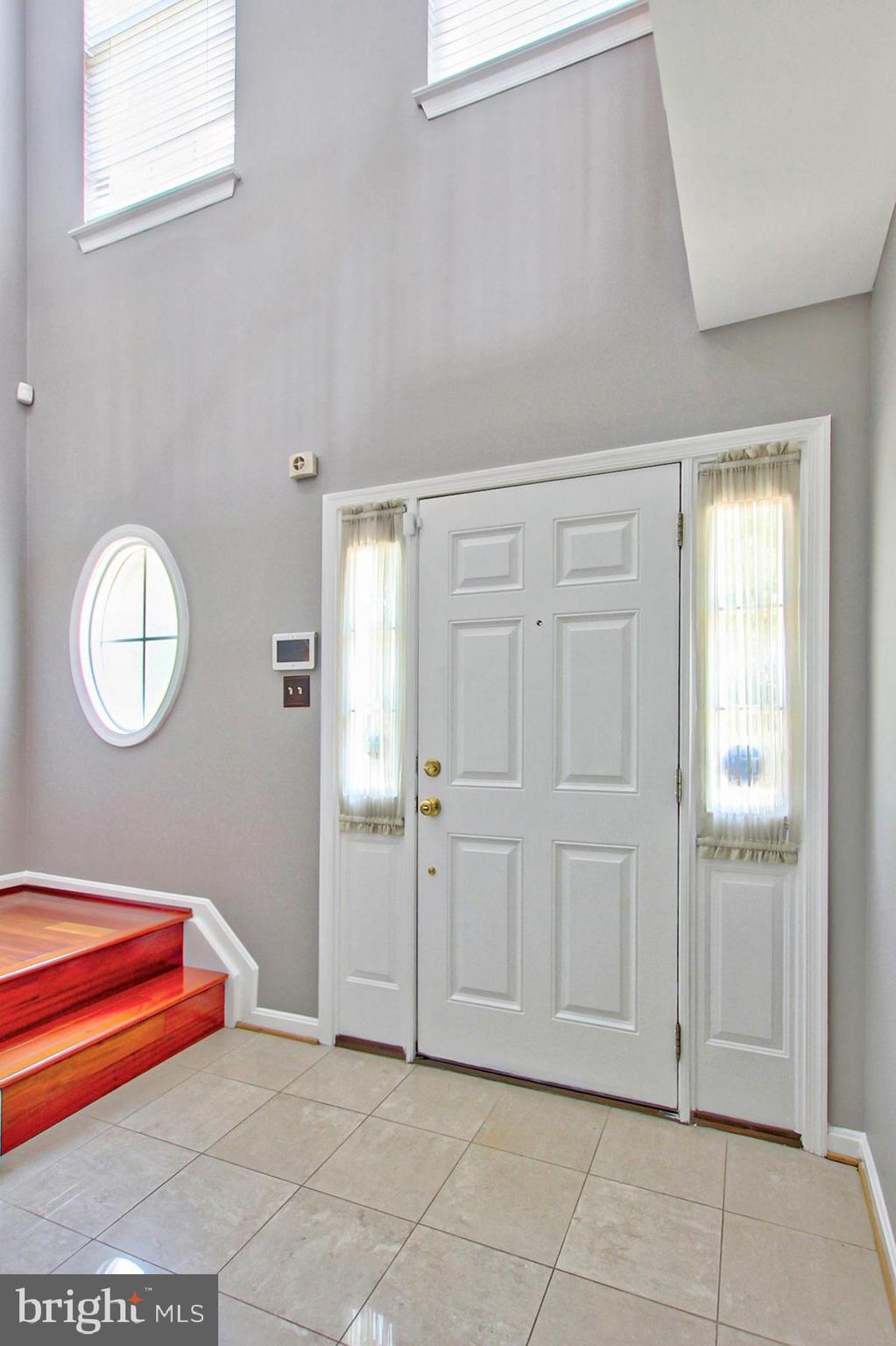 WOODVIEW VILLAGE - Residential Lease